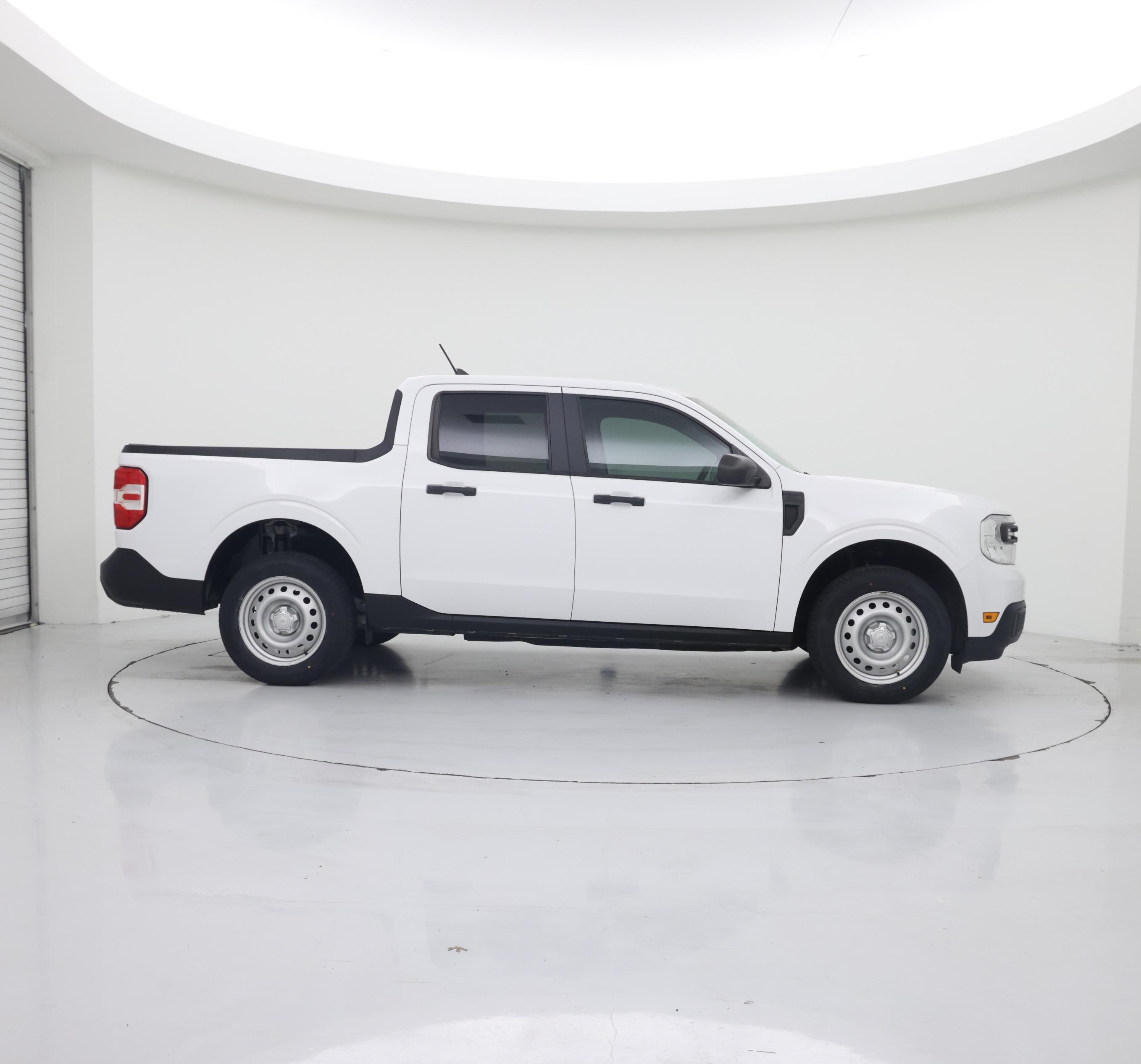 Thumbnail: 2022 Ford Maverick - 7