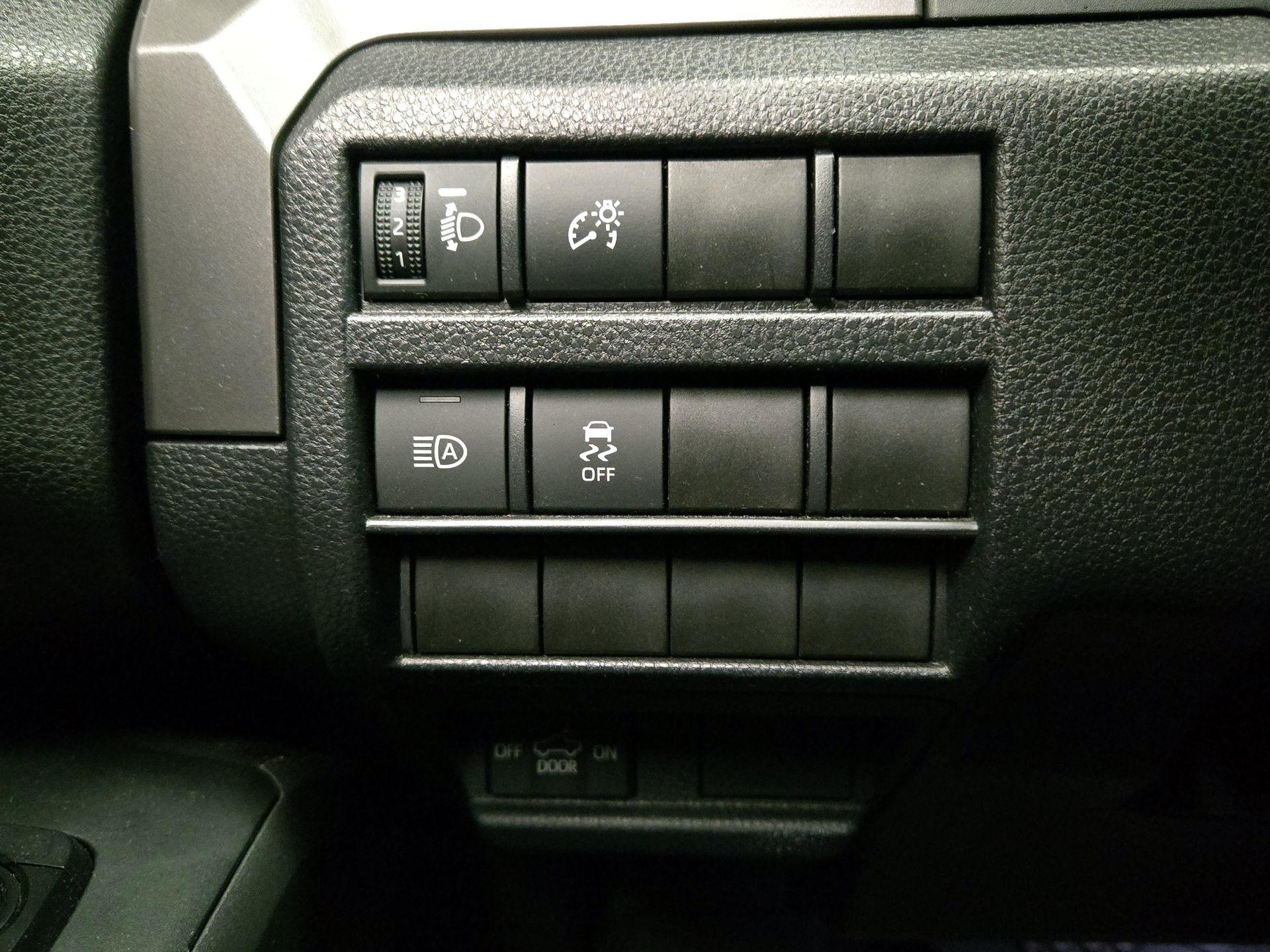 Thumbnail: 2024 Toyota Tacoma - 13