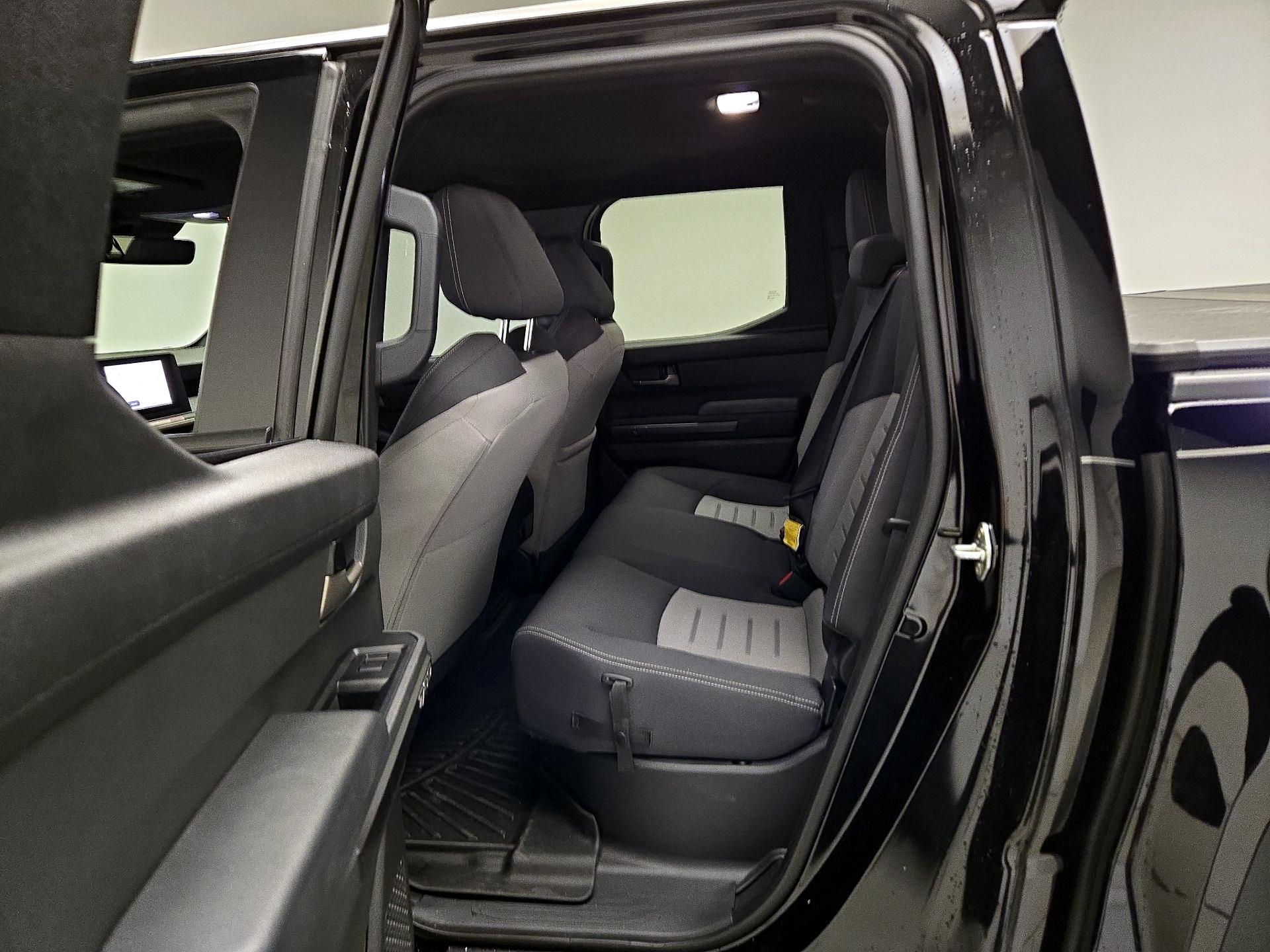 Thumbnail: 2024 Toyota Tacoma - 19