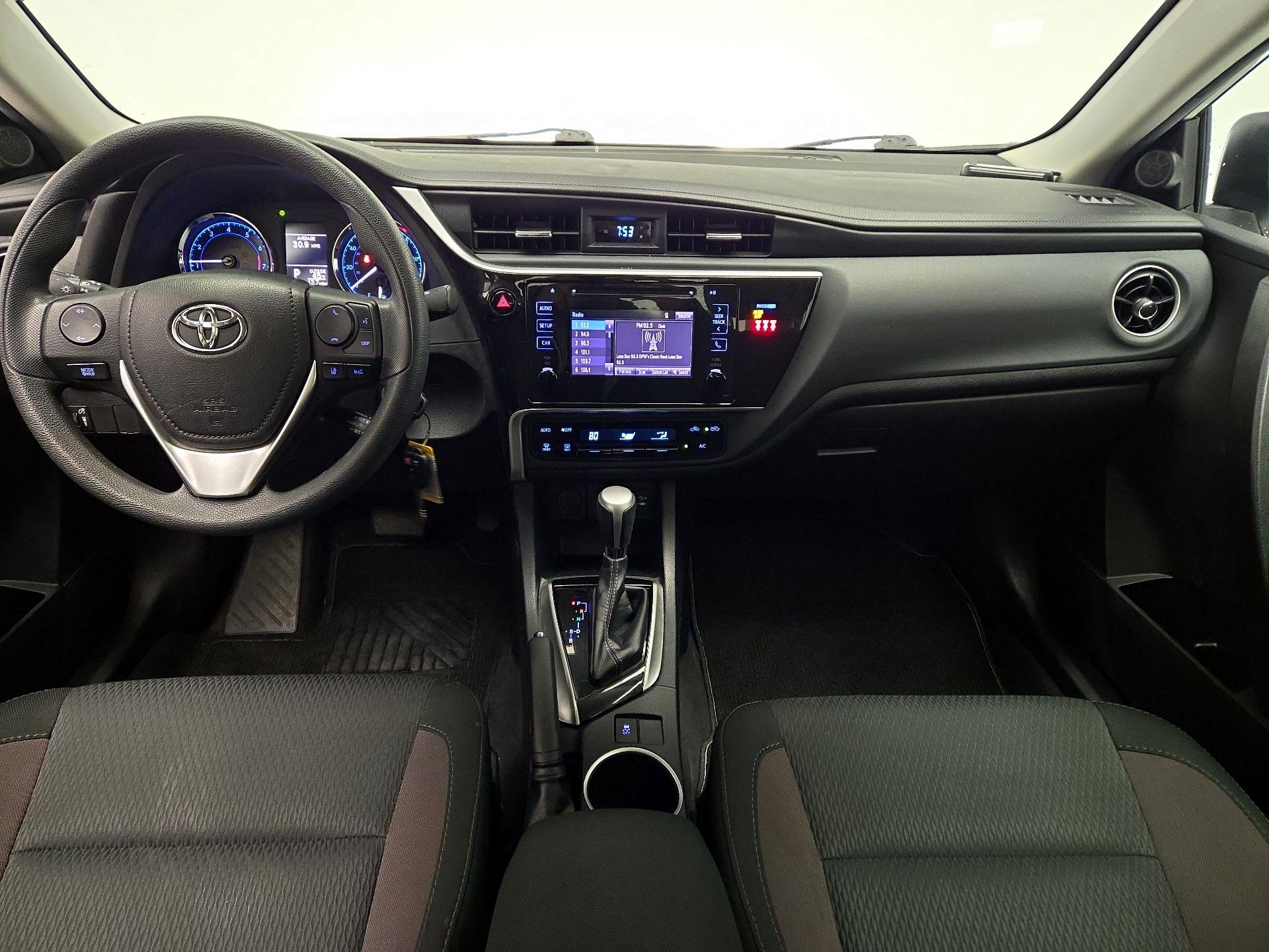 Thumbnail: 2018 Toyota Corolla - 9