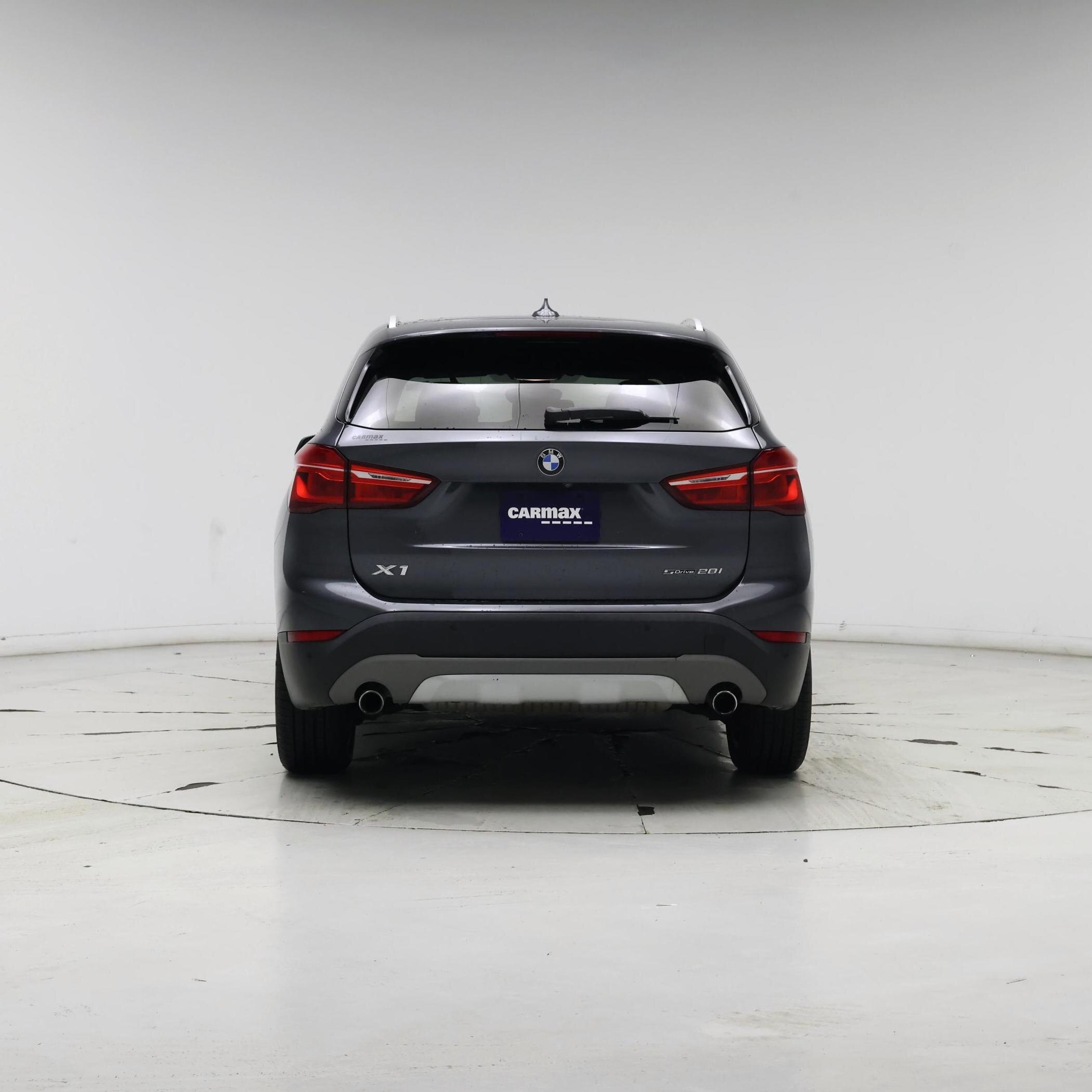 Thumbnail: 2019 BMW X1 - 6