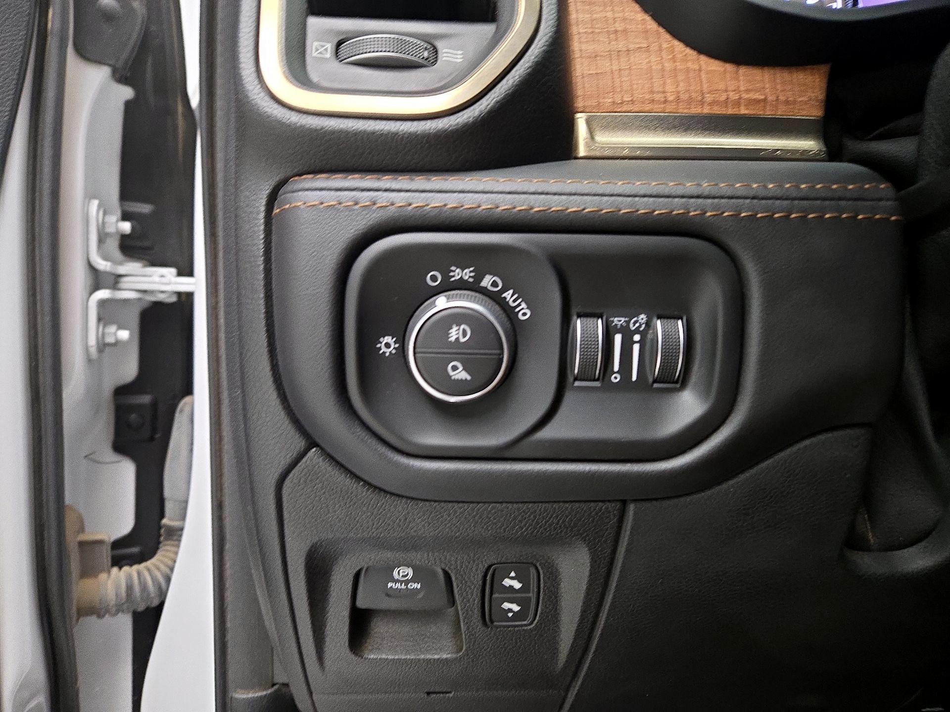 Thumbnail: 2022 RAM 1500 - 13