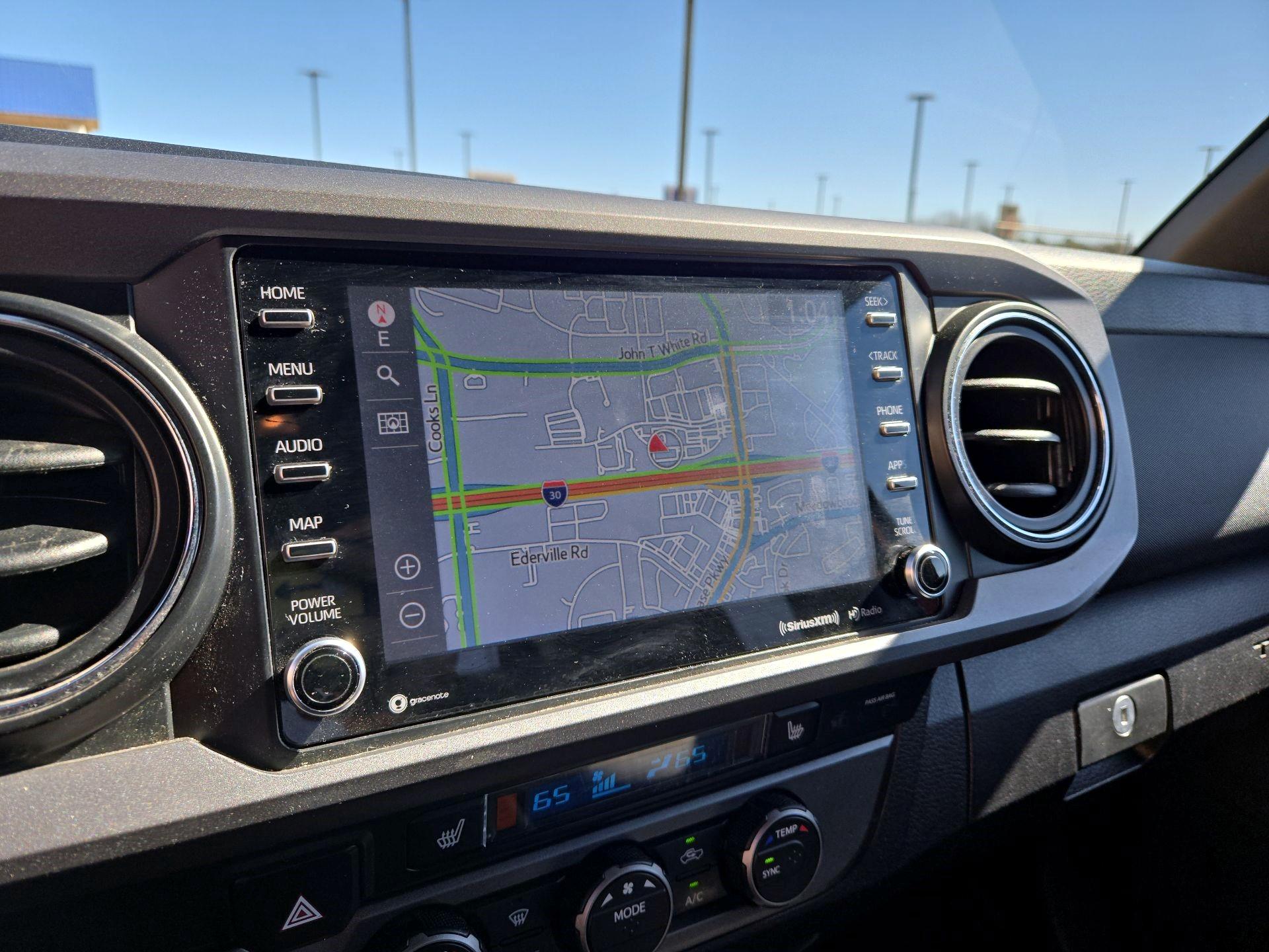 Thumbnail: 2022 Toyota Tacoma - 12