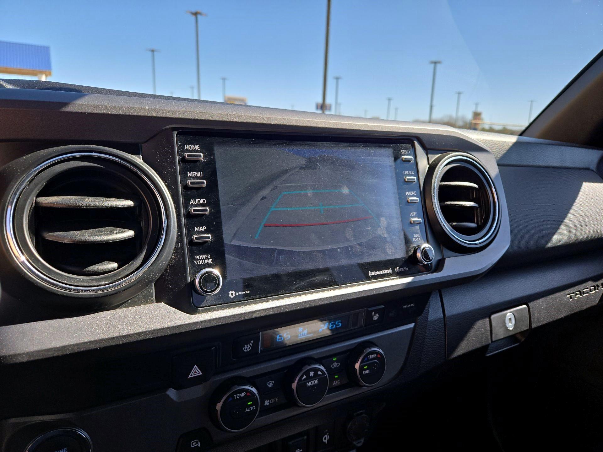 Thumbnail: 2022 Toyota Tacoma - 13