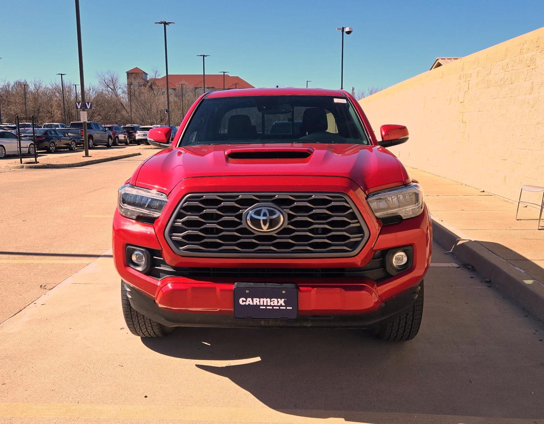 Thumbnail: 2022 Toyota Tacoma - 2