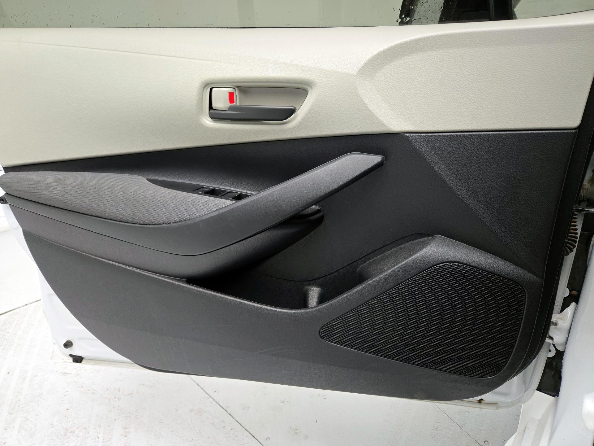 Thumbnail: 2022 Toyota Corolla - 12