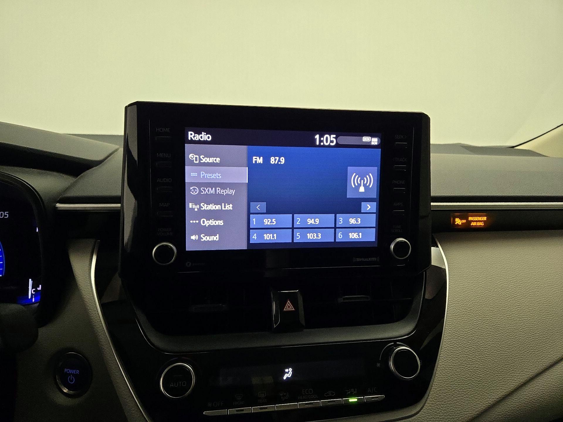 Thumbnail: 2022 Toyota Corolla - 15