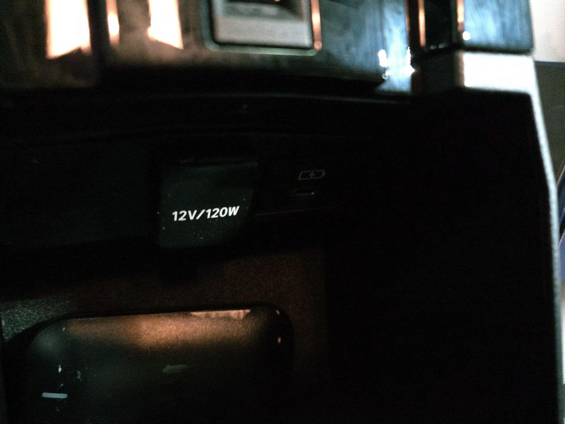 Thumbnail: 2022 Toyota Corolla - 18