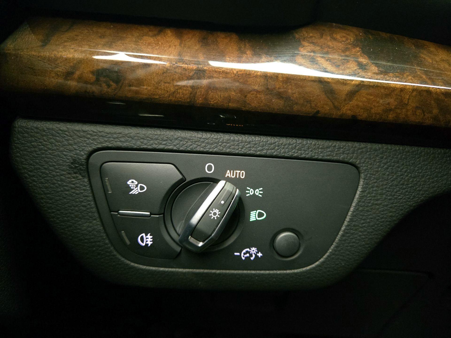 Thumbnail: 2020 Audi Q5 - 13