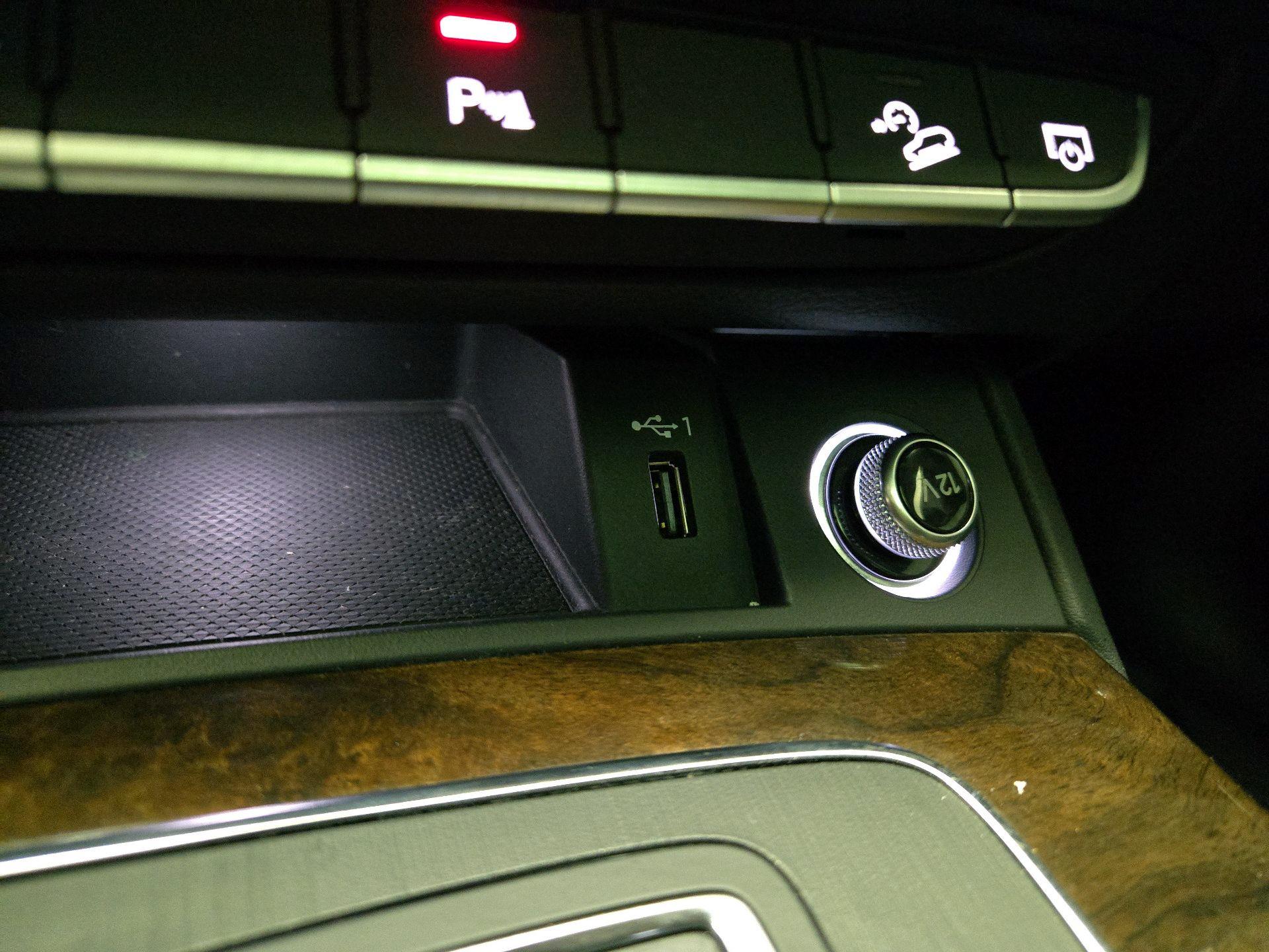 Thumbnail: 2020 Audi Q5 - 19