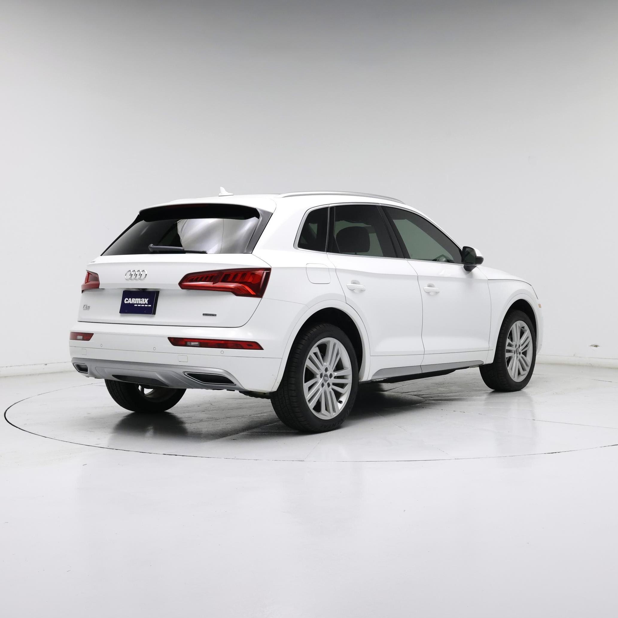 Thumbnail: 2020 Audi Q5 - 8