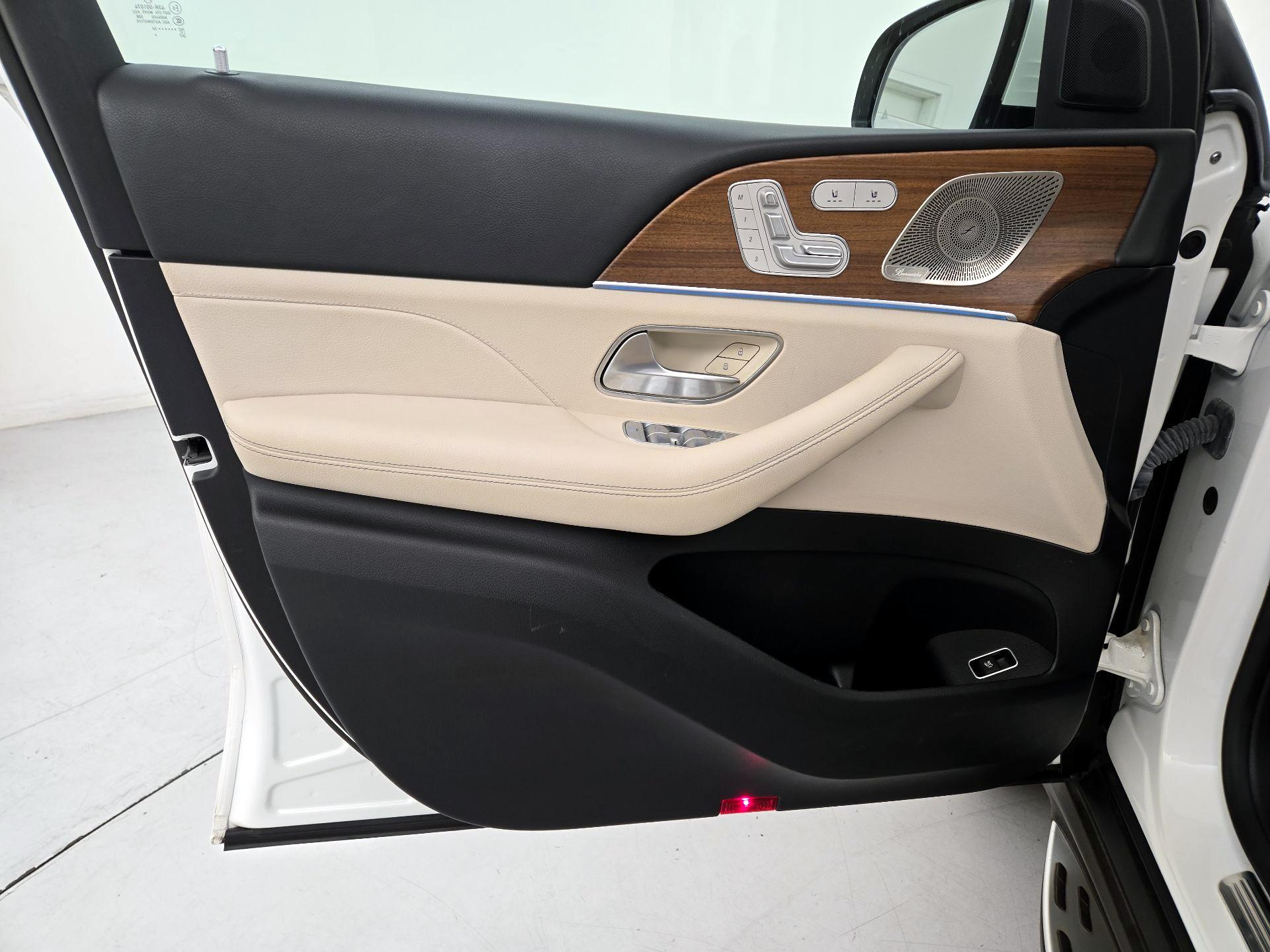 Thumbnail: 2022 Mercedes-Benz GLE - 12