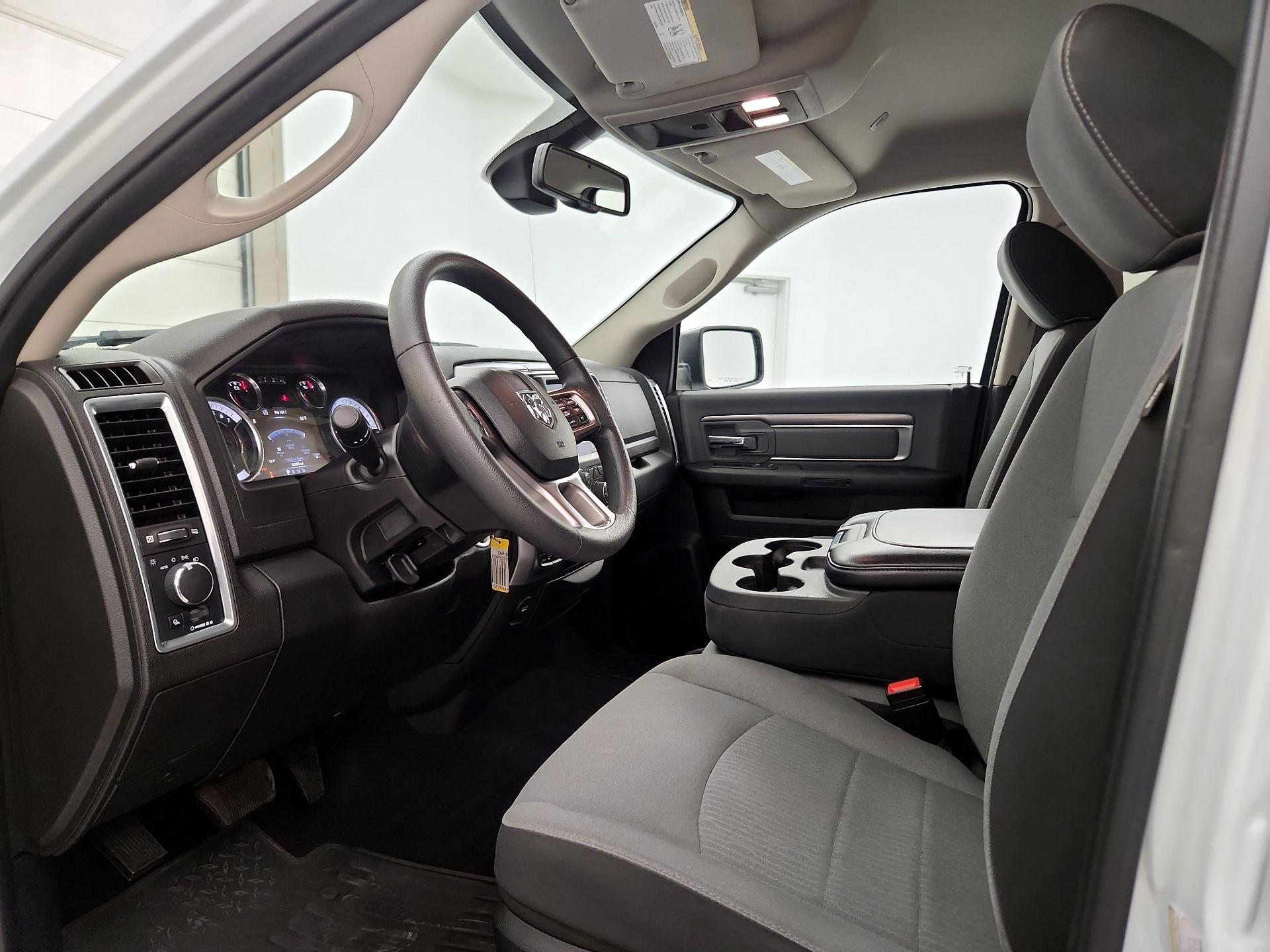 Thumbnail: 2023 RAM 1500 Classic - 11