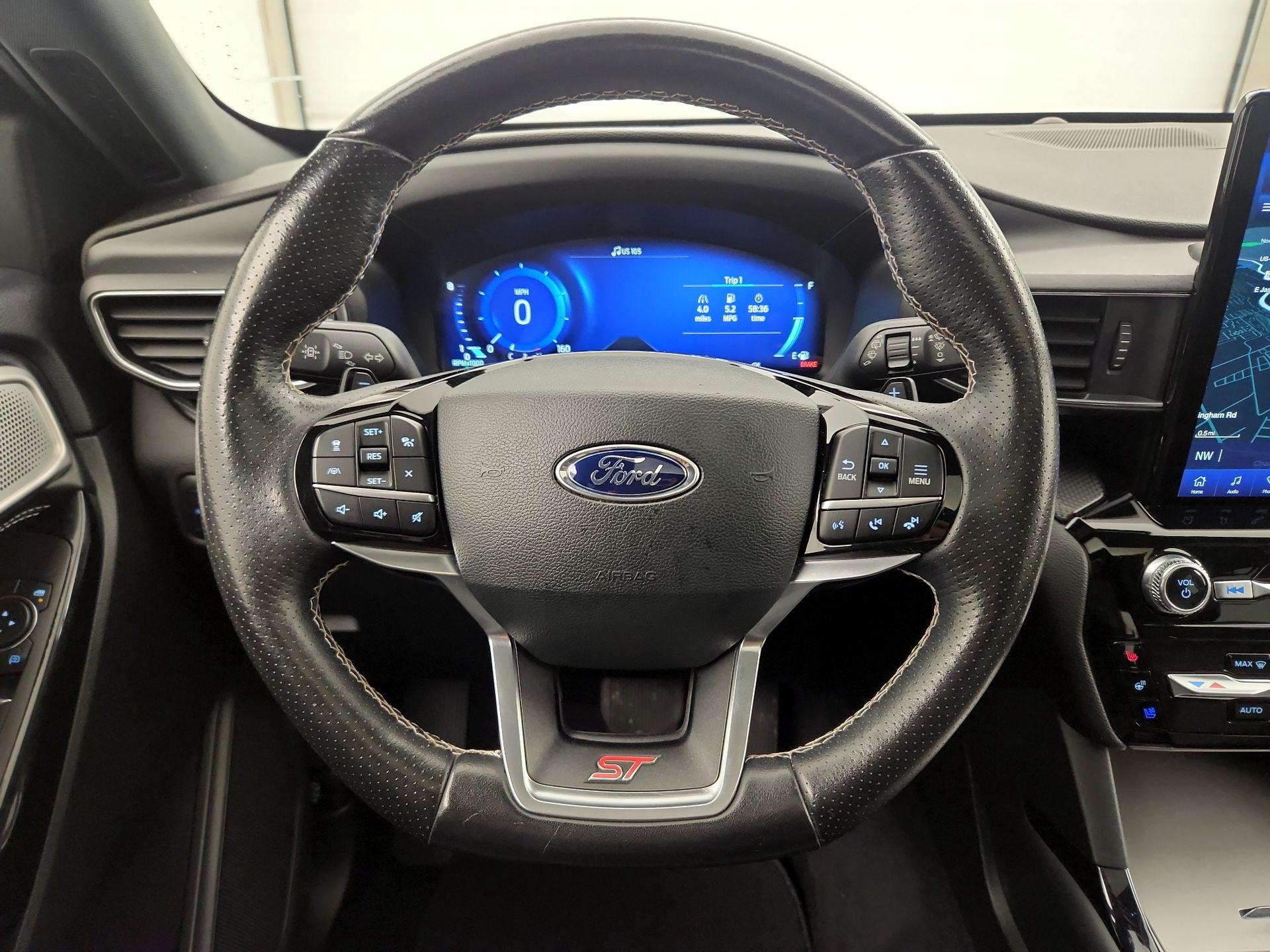 Thumbnail: 2022 Ford Explorer - 10