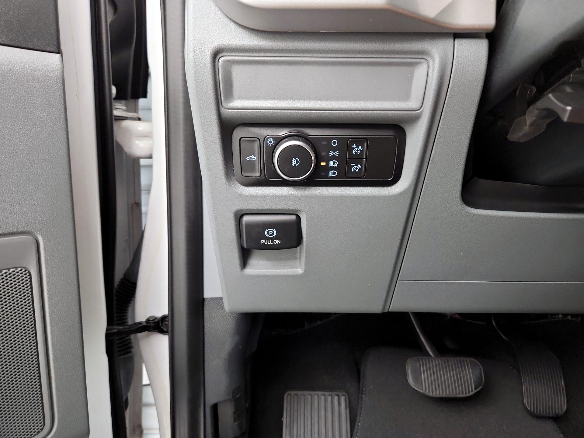 Thumbnail: 2021 Ford F-150 - 13