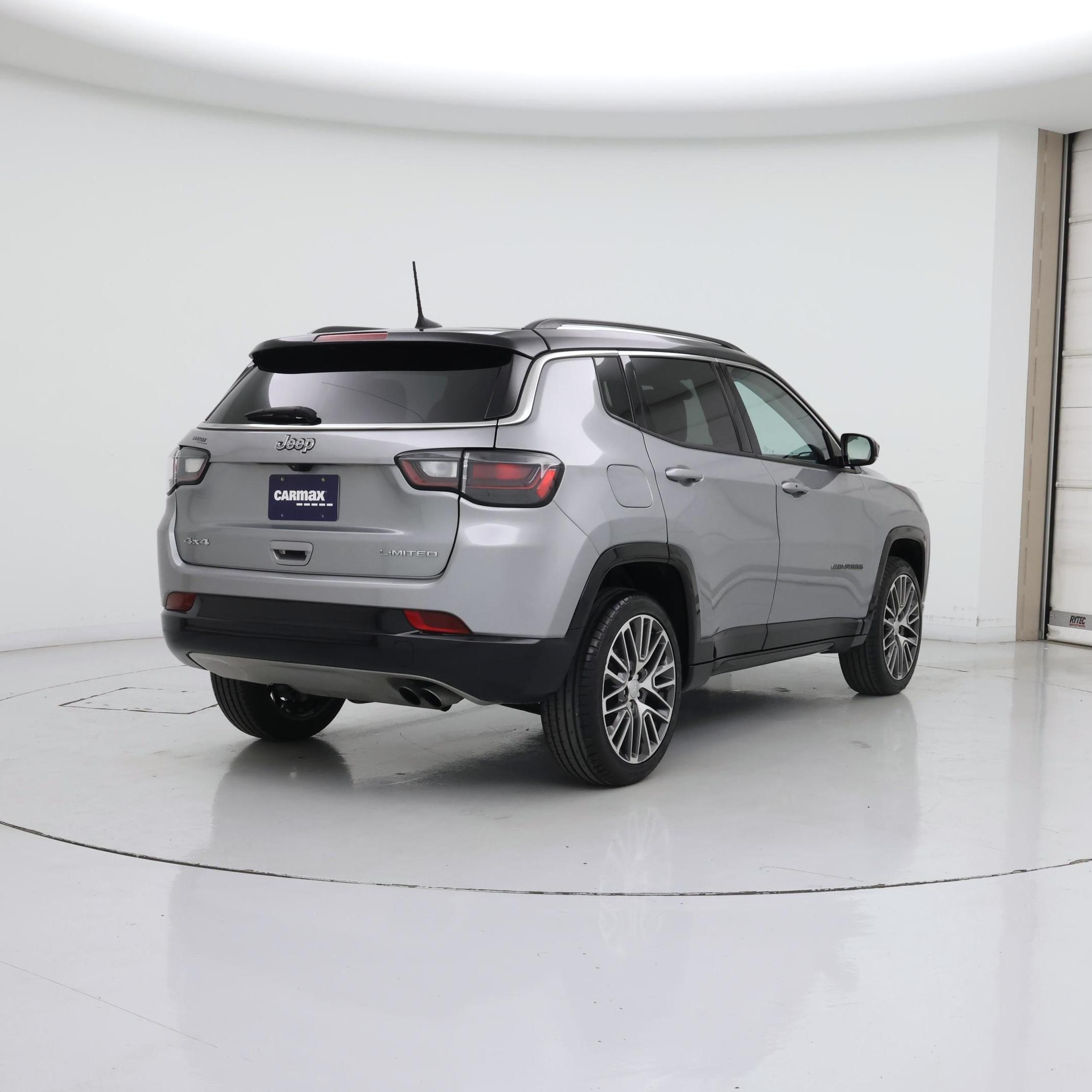 Thumbnail: 2022 Jeep Compass - 8