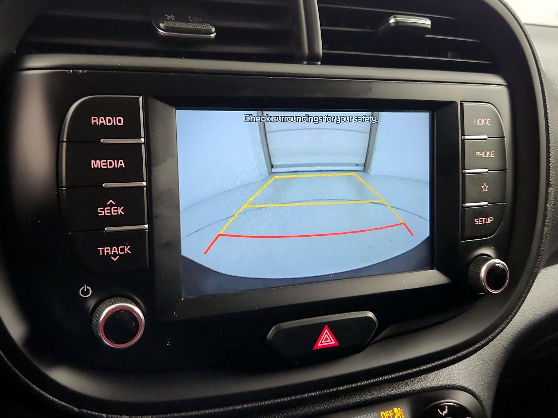 Thumbnail: 2020 Kia Soul - 14