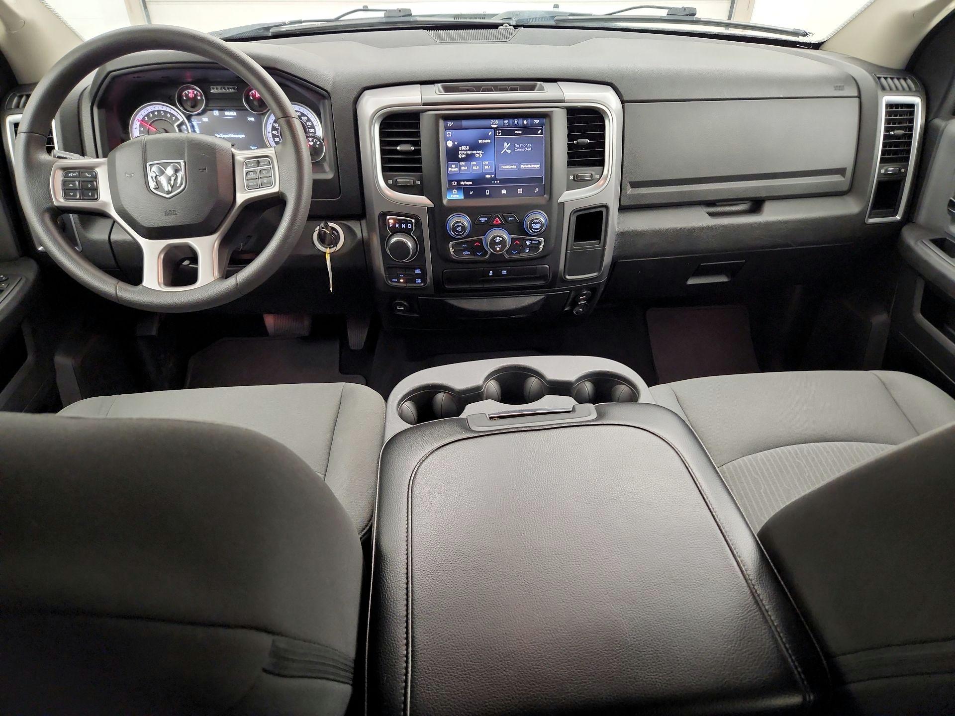 Thumbnail: 2023 RAM 1500 Classic - 9