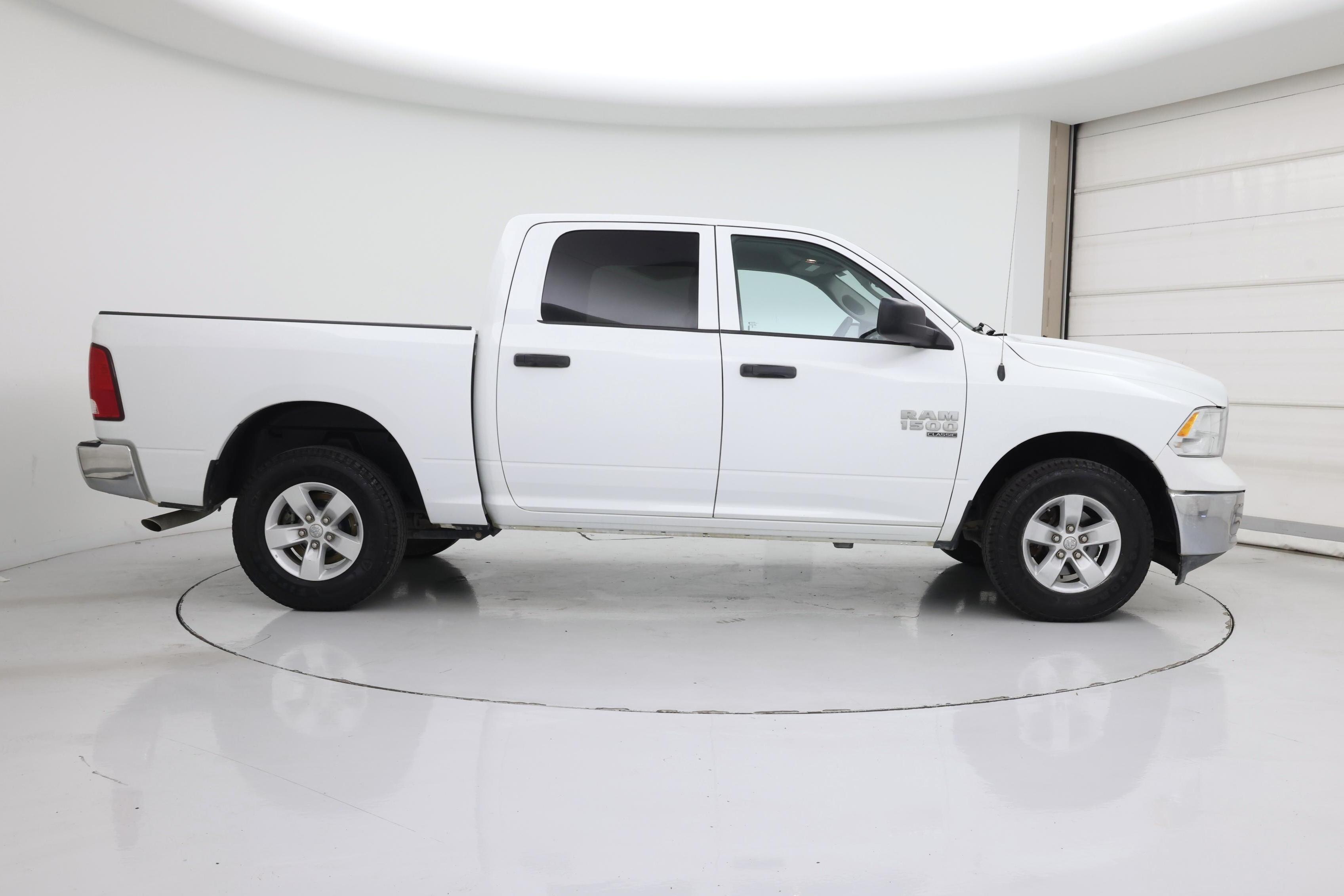 Thumbnail: 2023 RAM 1500 Classic - 7