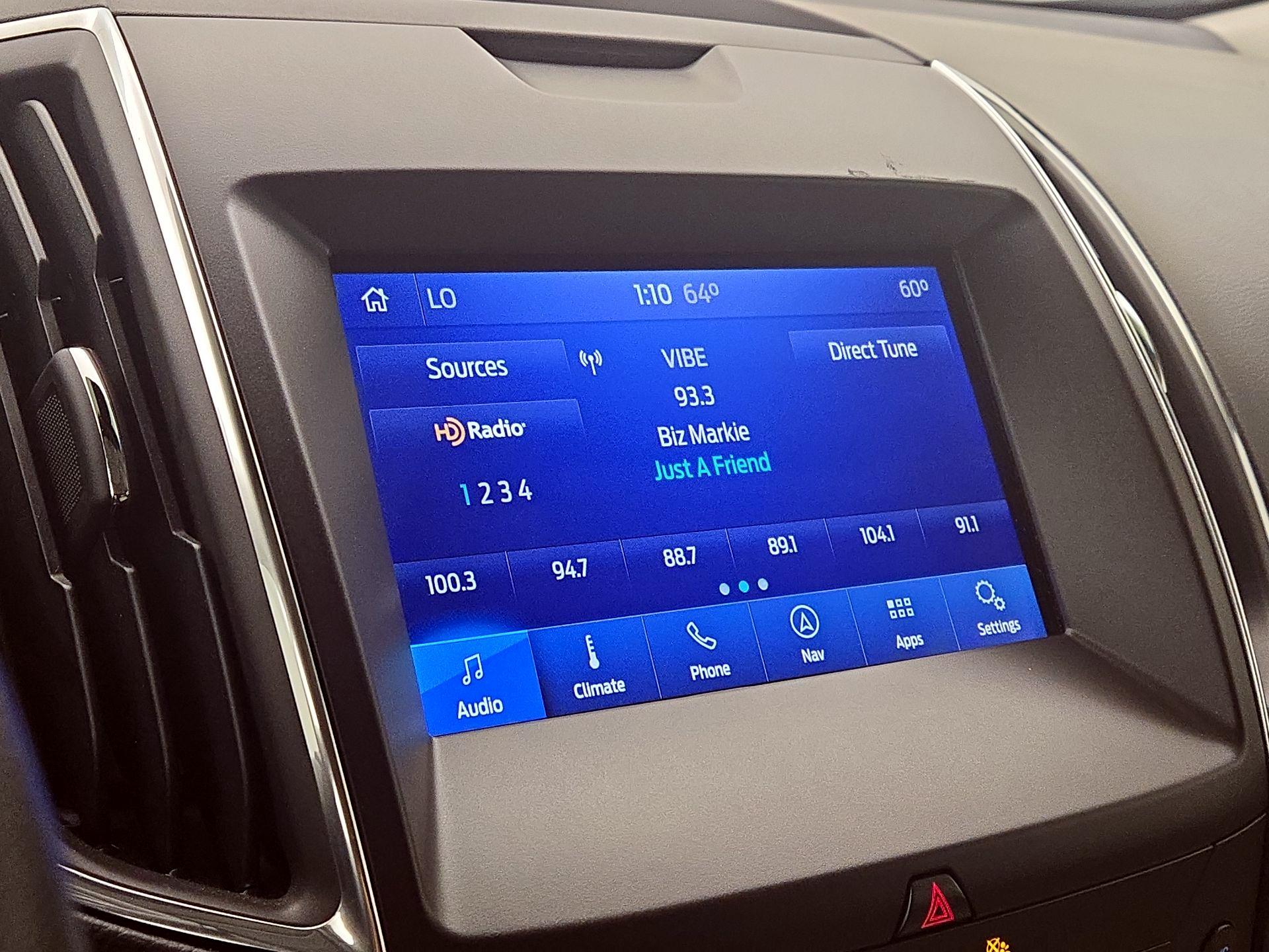 Thumbnail: 2020 Ford Edge - 16