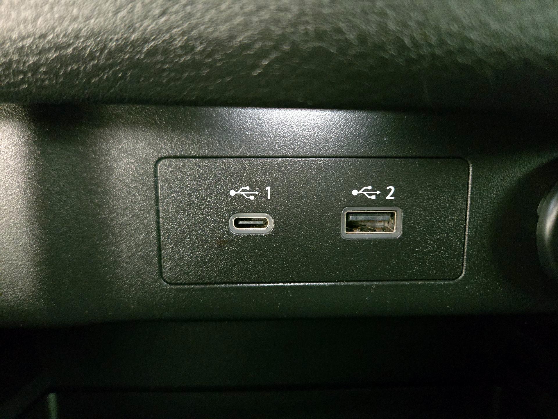 Thumbnail: 2021 Nissan Rogue - 18