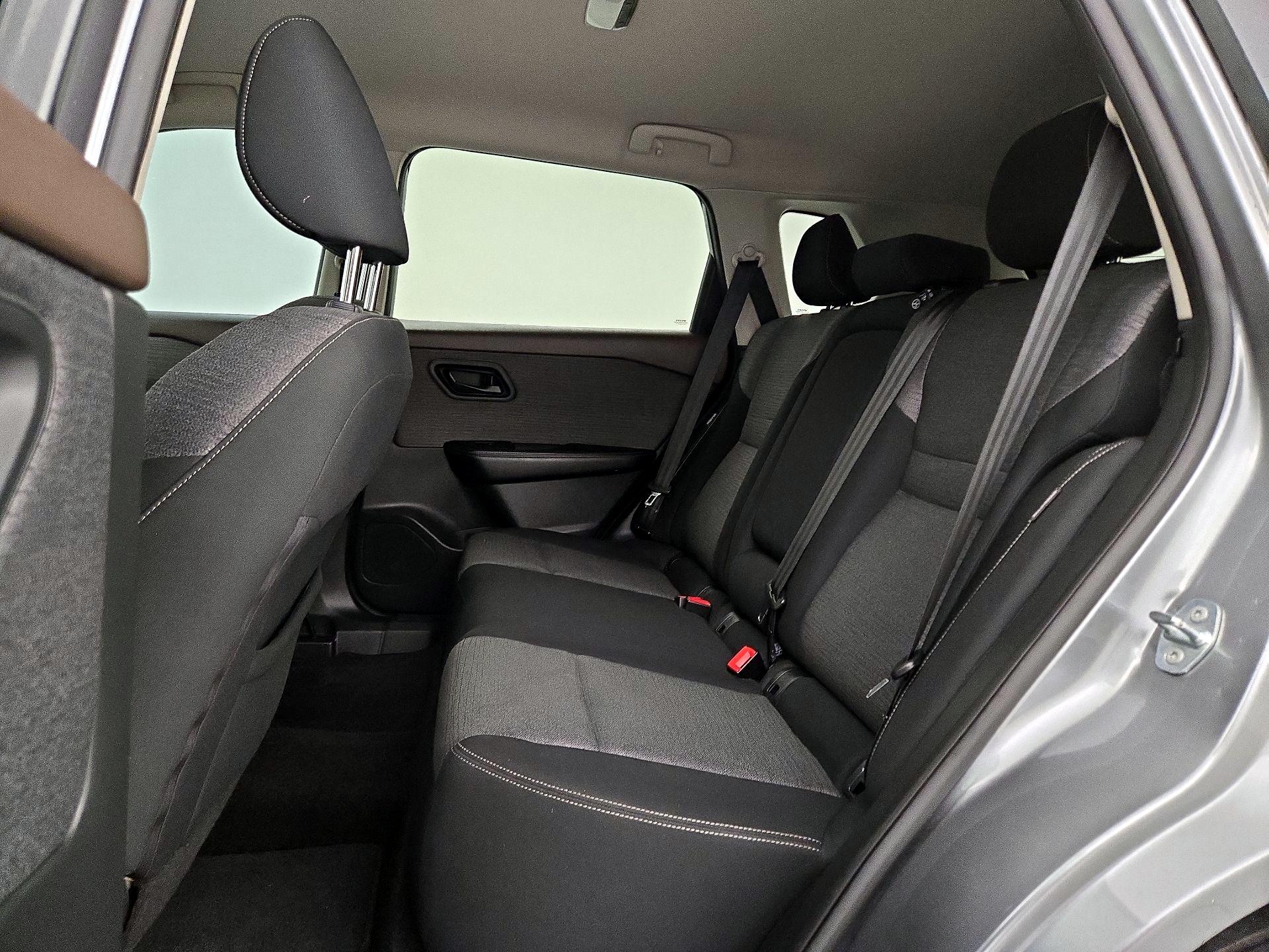 Thumbnail: 2021 Nissan Rogue - 19