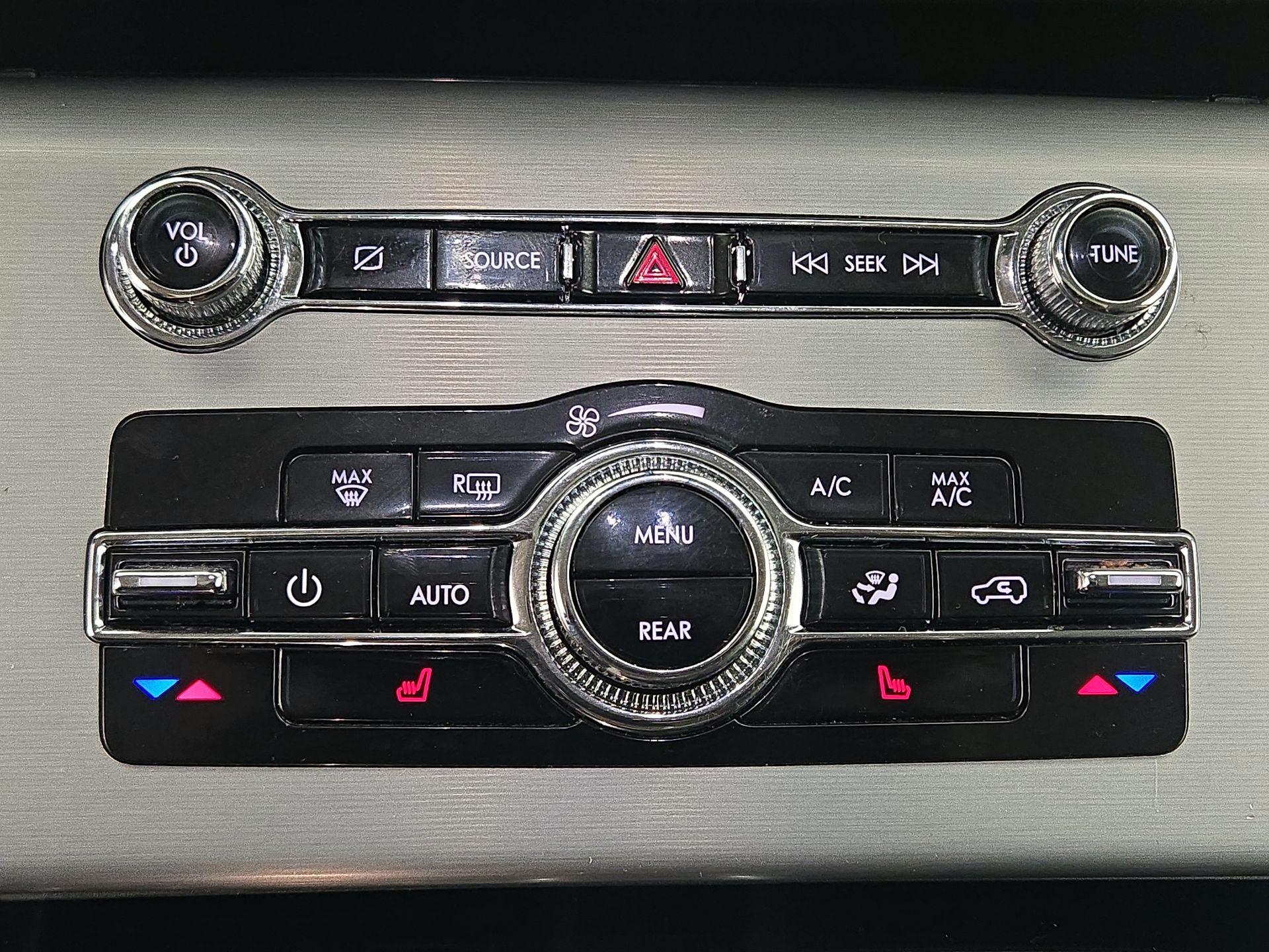 Thumbnail: 2024 Lincoln Aviator - 17