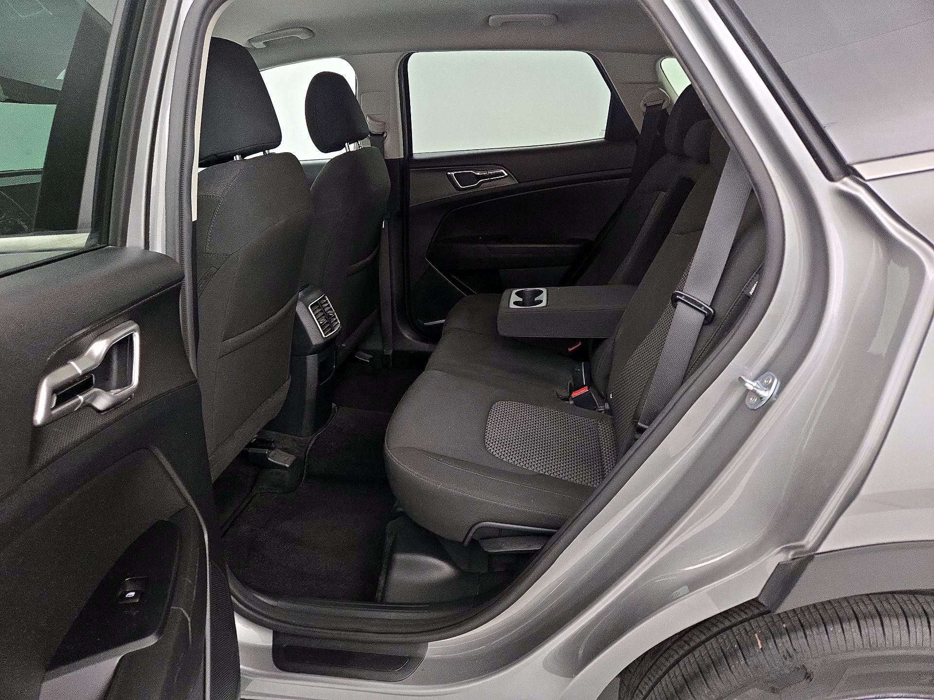 Thumbnail: 2024 Kia Sportage - 19