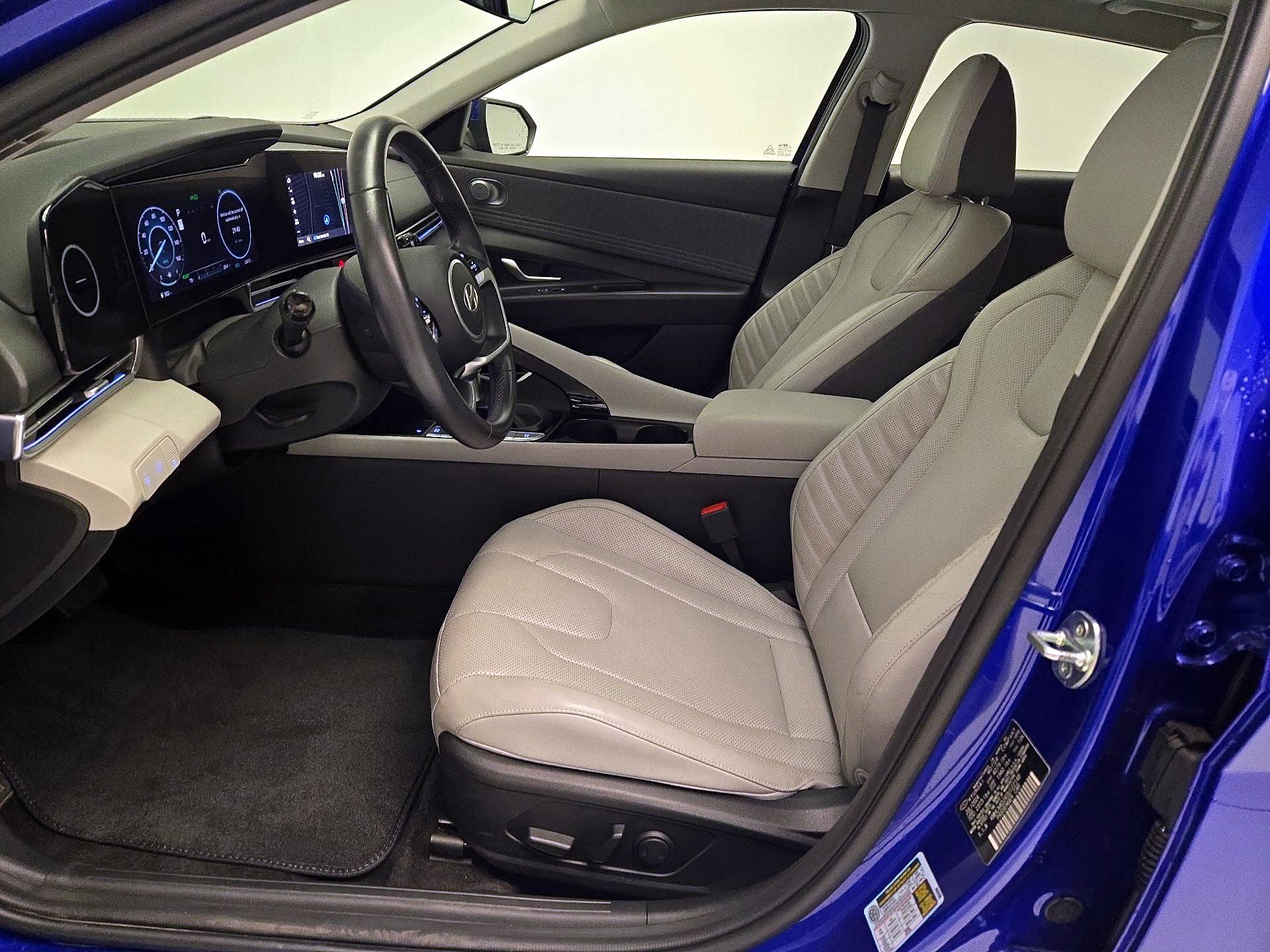 Thumbnail: 2025 Hyundai Elantra - 11