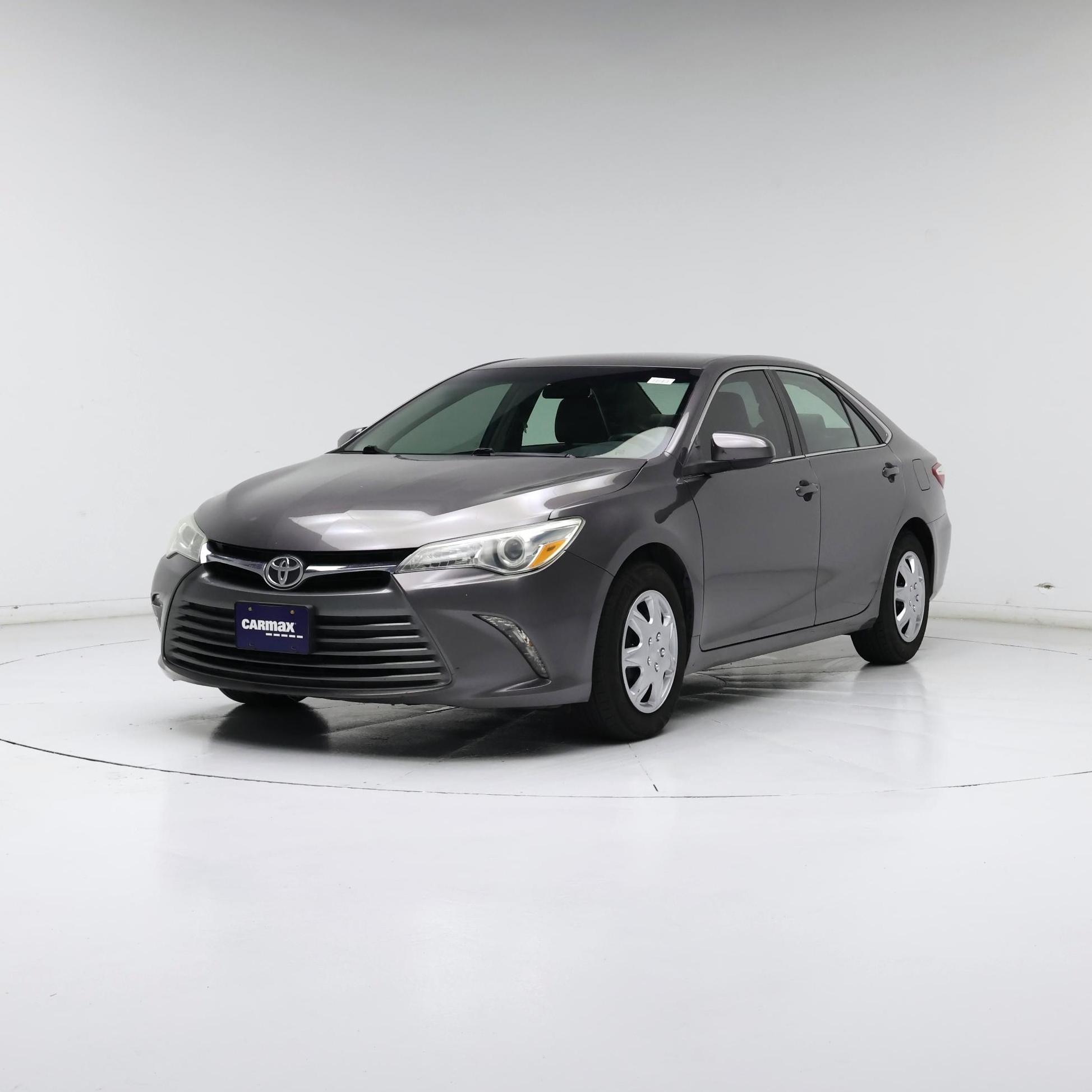 Thumbnail: 2016 Toyota Camry - 4