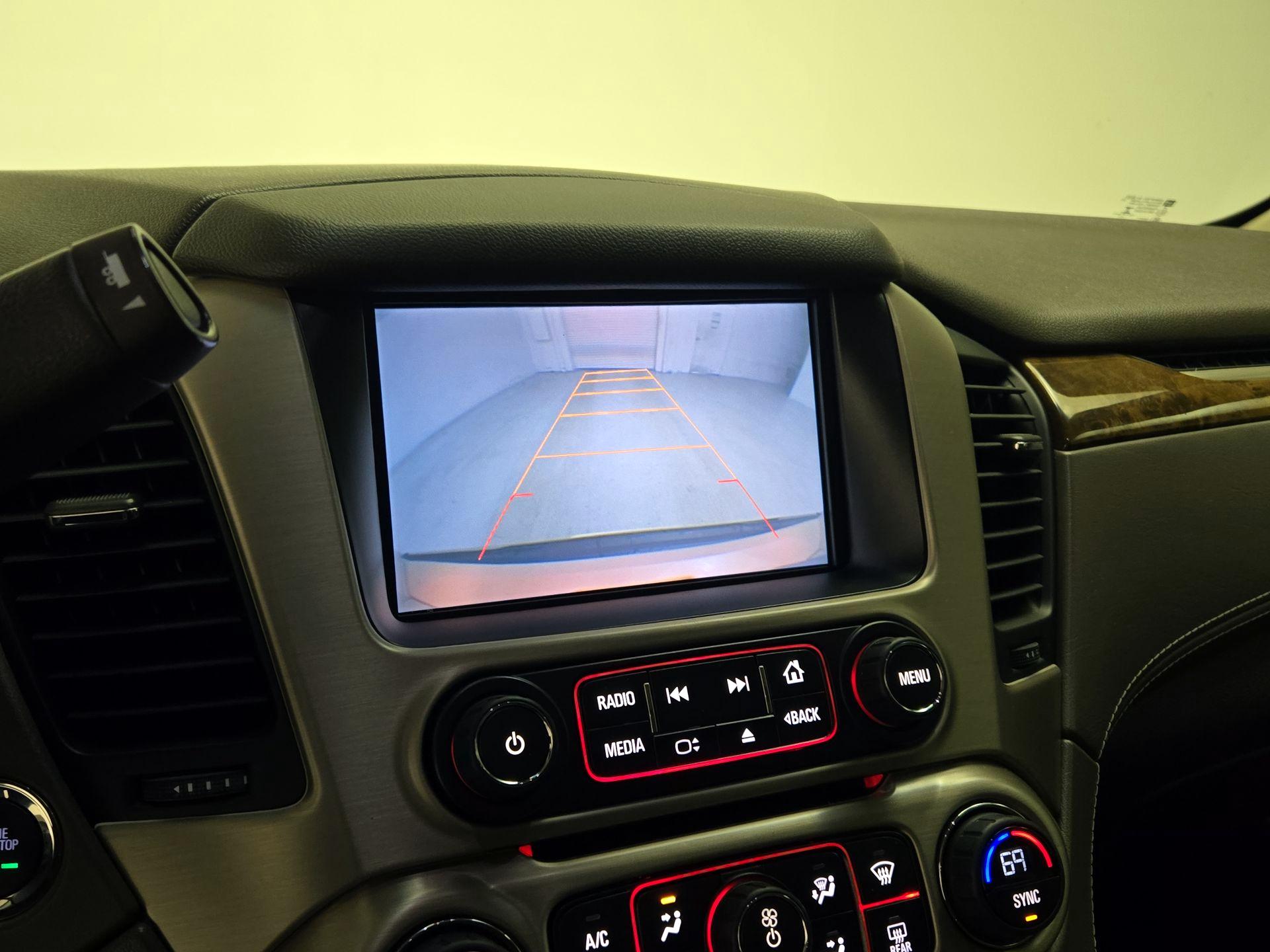 Thumbnail: 2015 GMC Yukon XL - 14