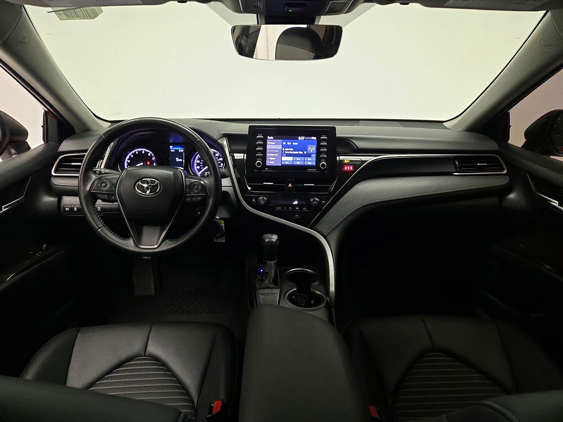 Thumbnail: 2022 Toyota Camry - 9