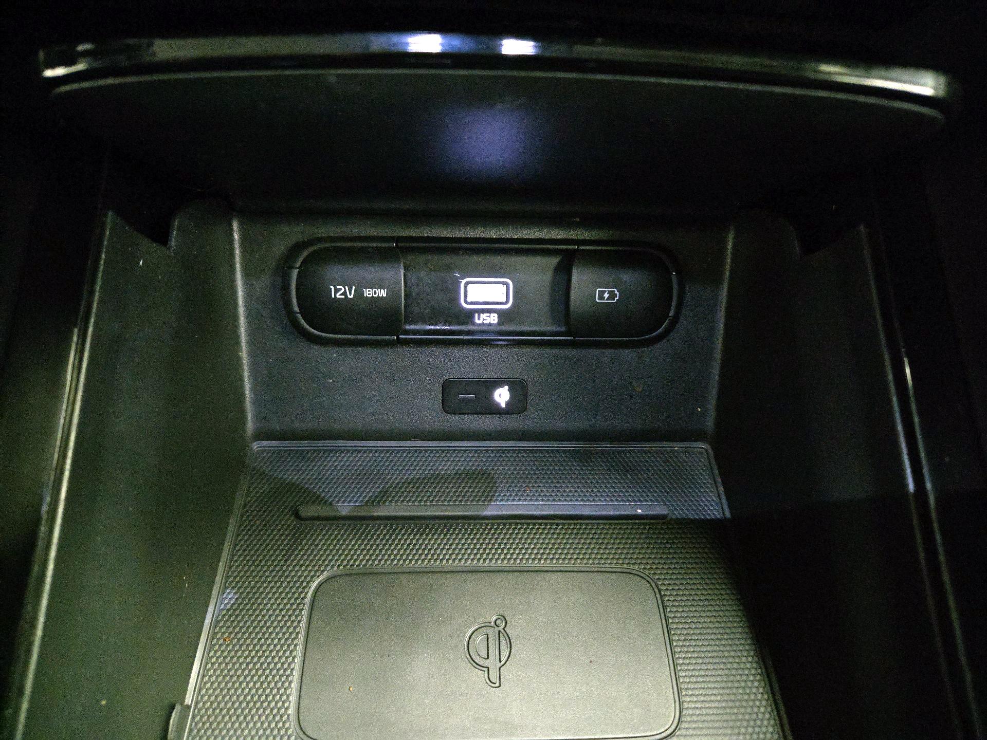 Thumbnail: 2022 Kia Telluride - 19