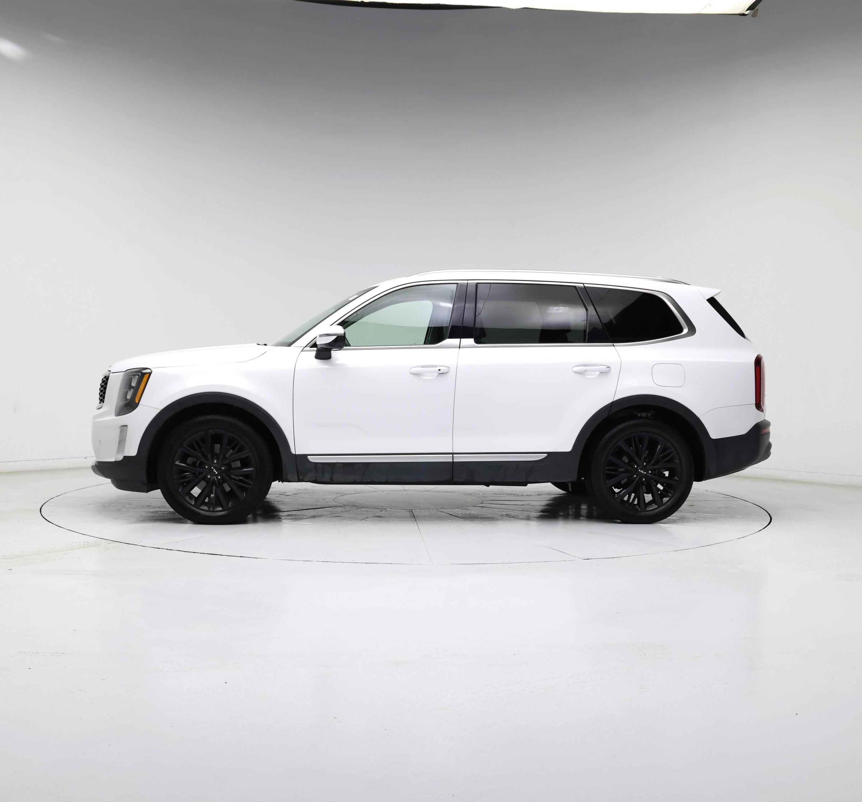 Thumbnail: 2022 Kia Telluride - 3