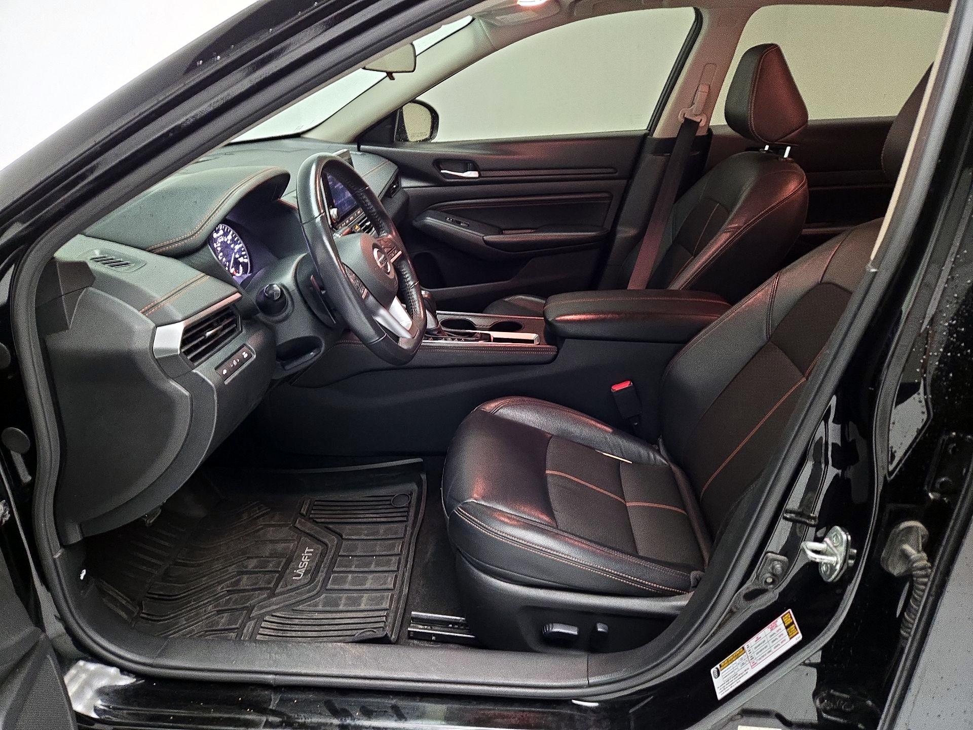 Thumbnail: 2022 Nissan Altima - 11