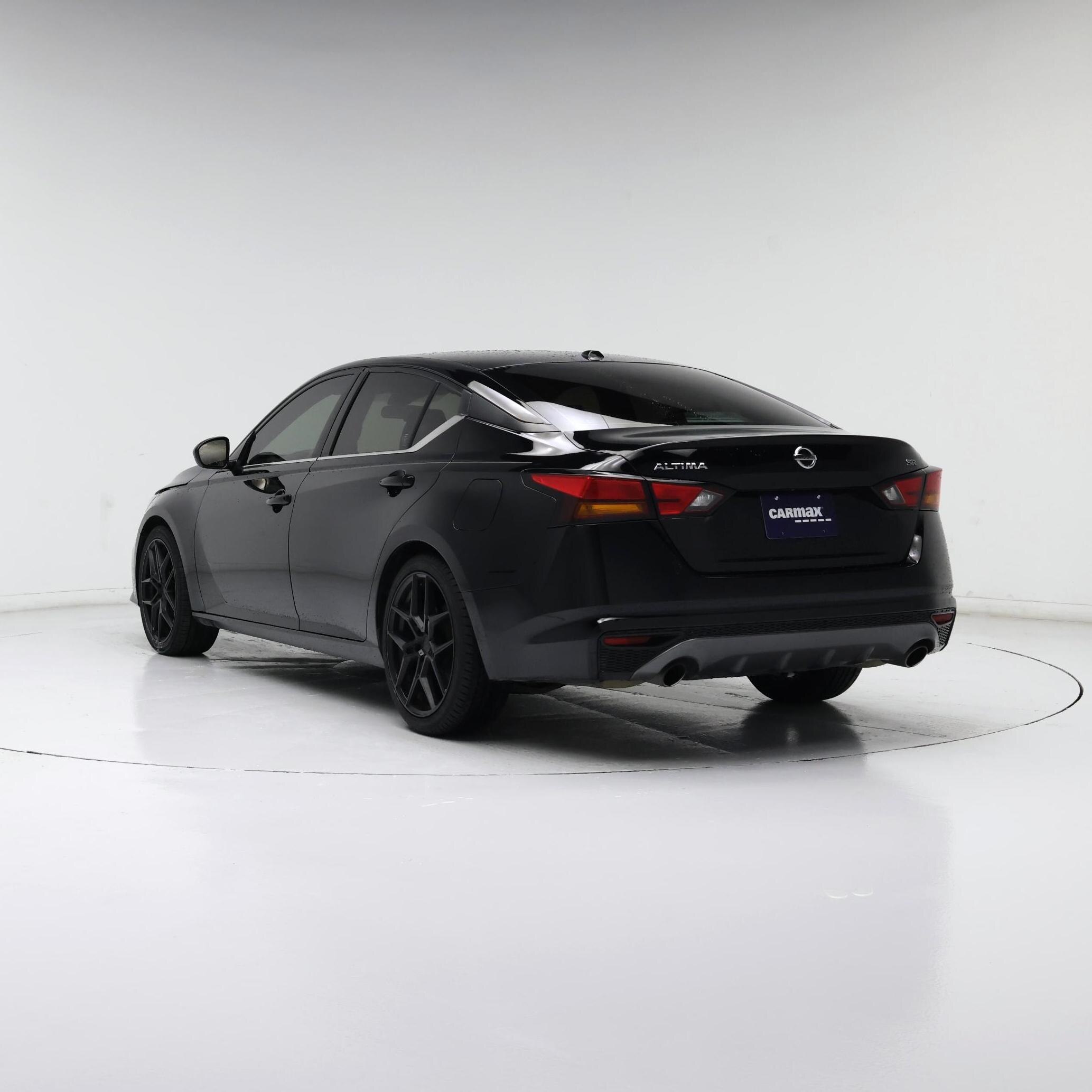 Thumbnail: 2022 Nissan Altima - 2