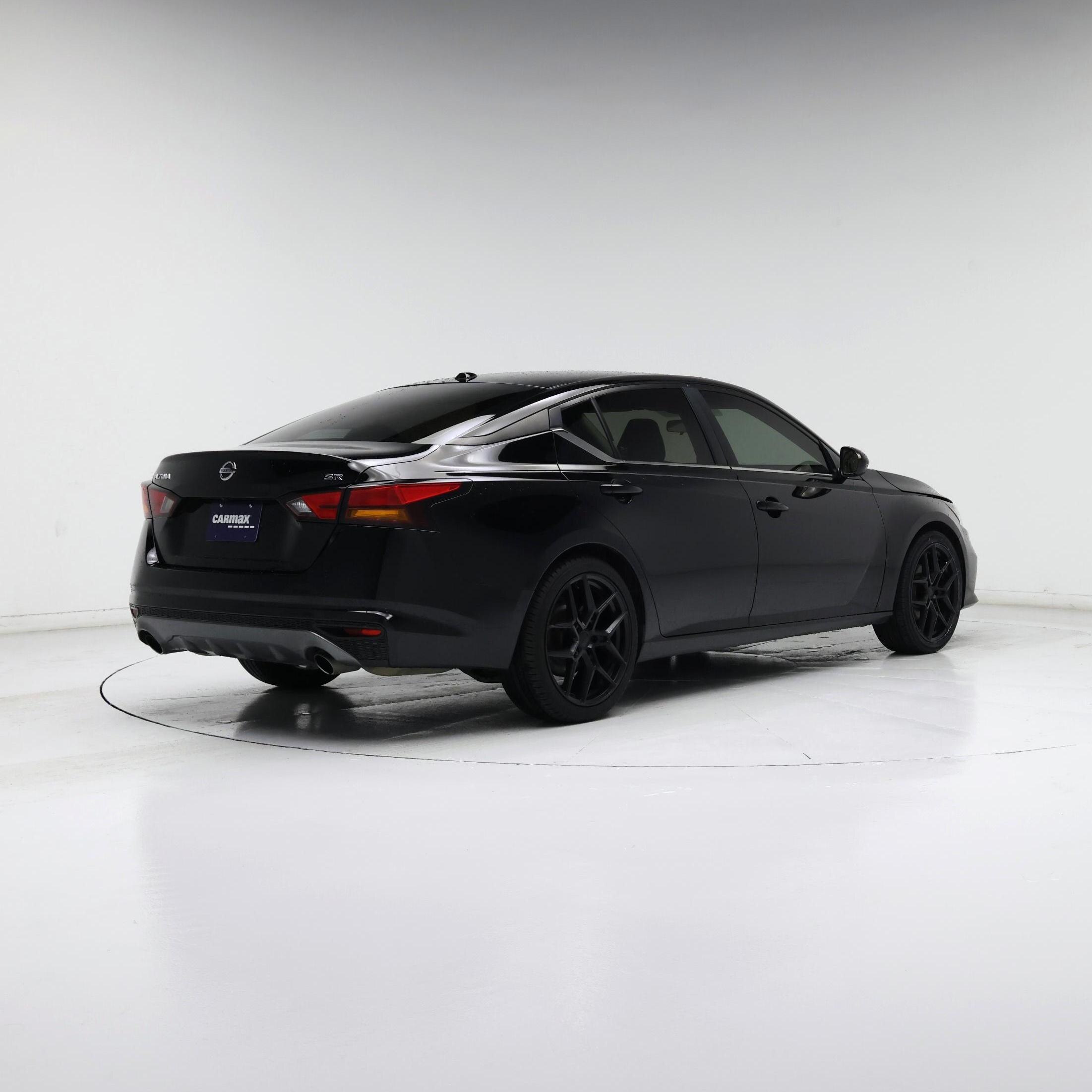 Thumbnail: 2022 Nissan Altima - 8