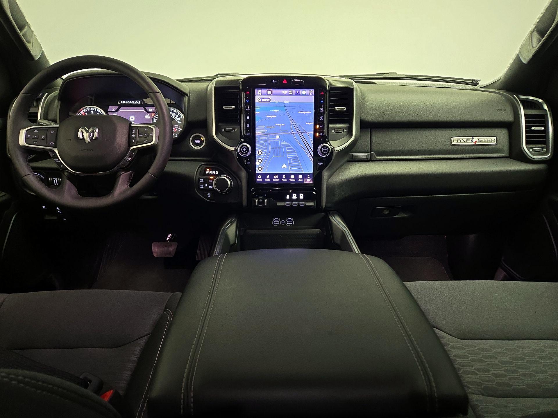 Thumbnail: 2025 RAM 1500 - 9