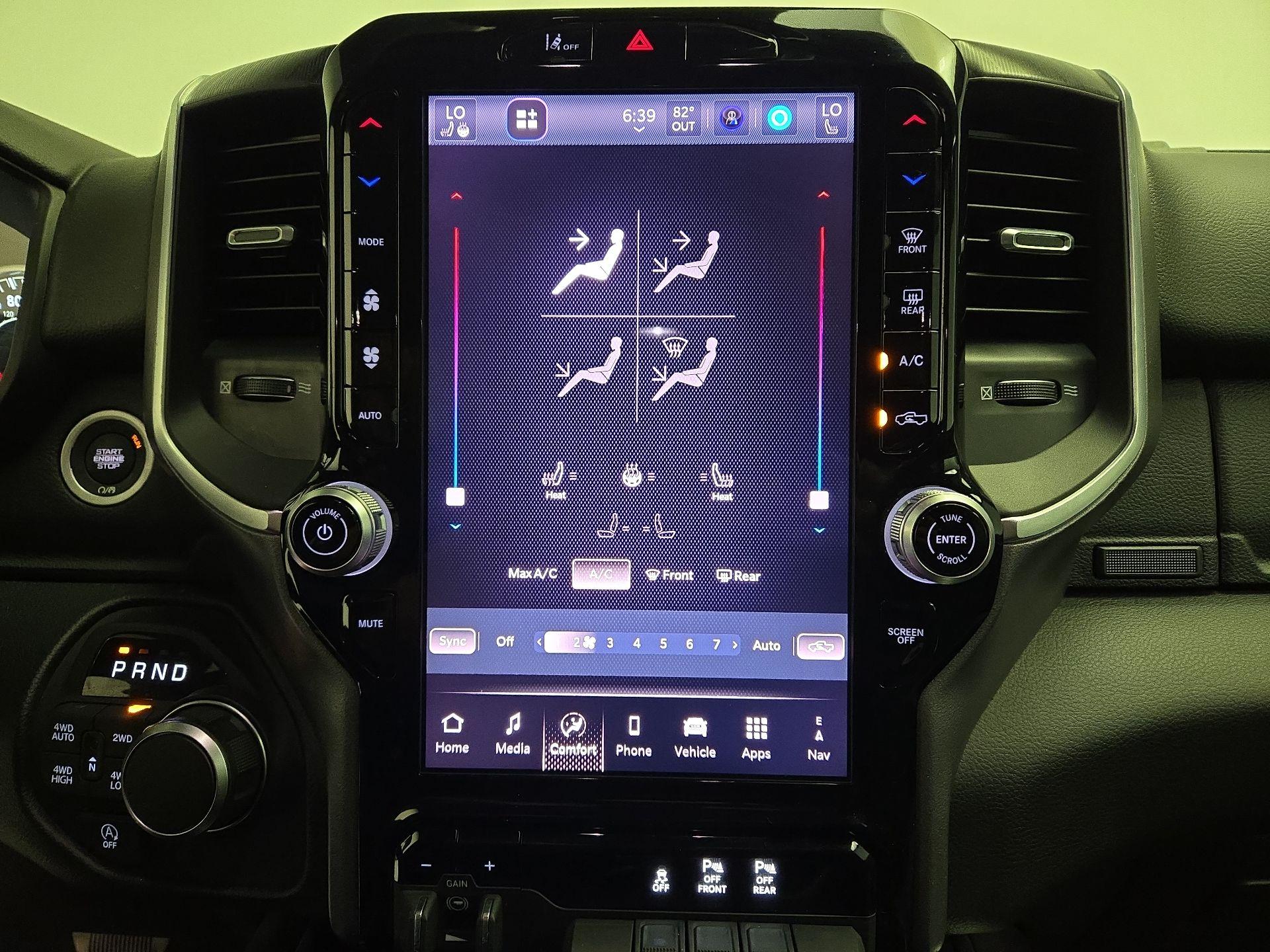 Thumbnail: 2025 RAM 1500 - 17