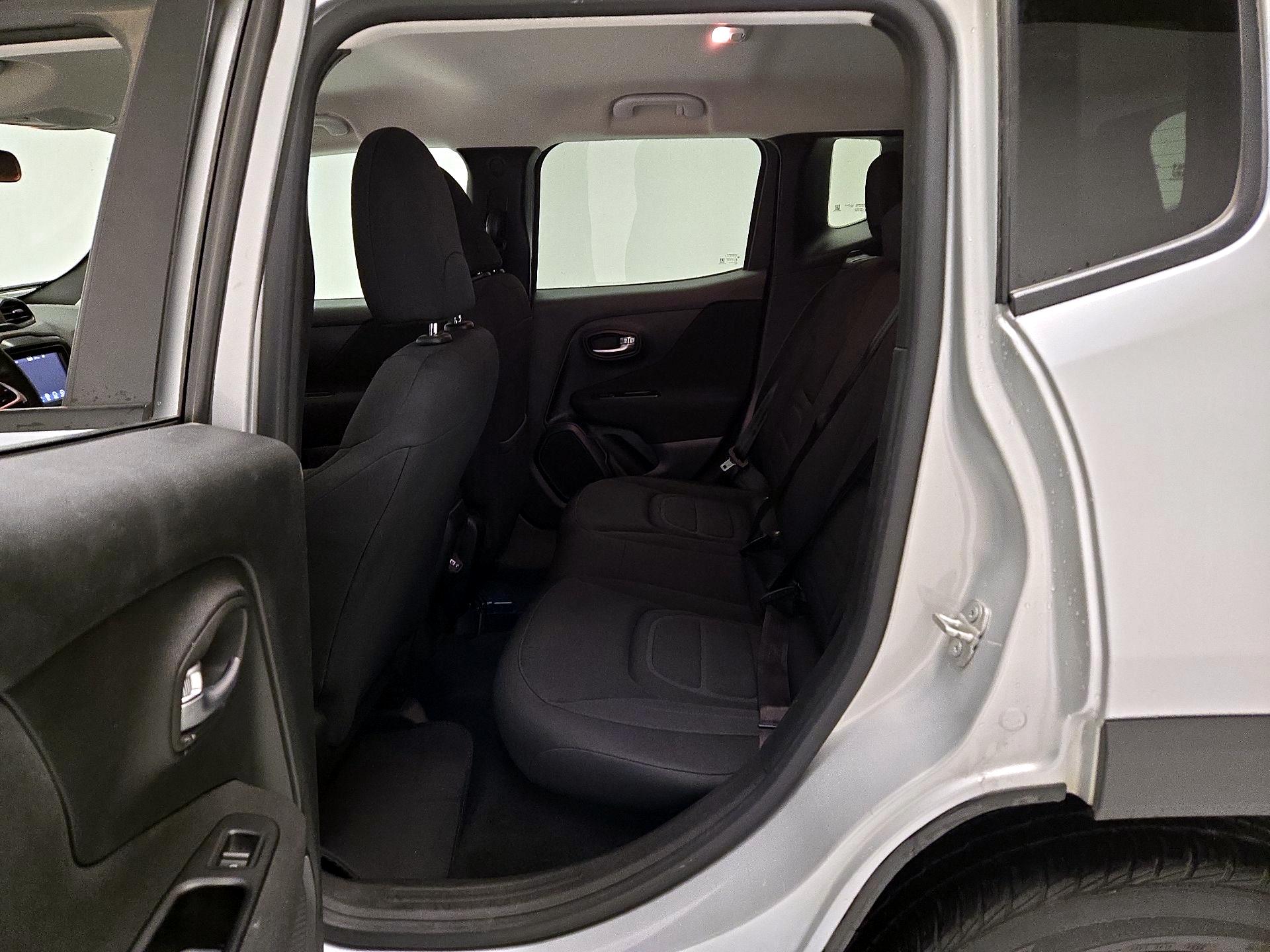 Thumbnail: 2021 Jeep Renegade - 19