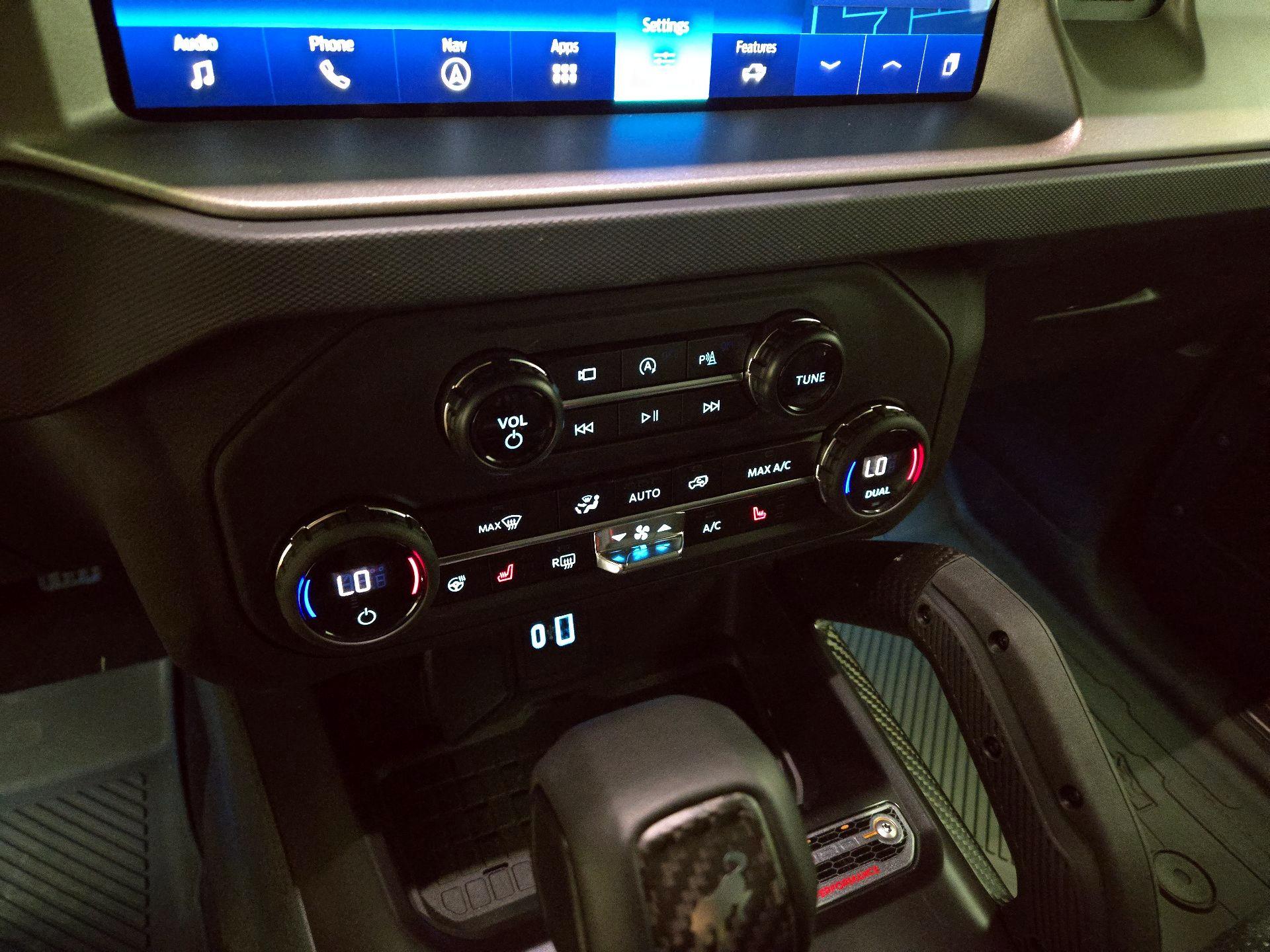 Thumbnail: 2024 Ford Bronco - 17