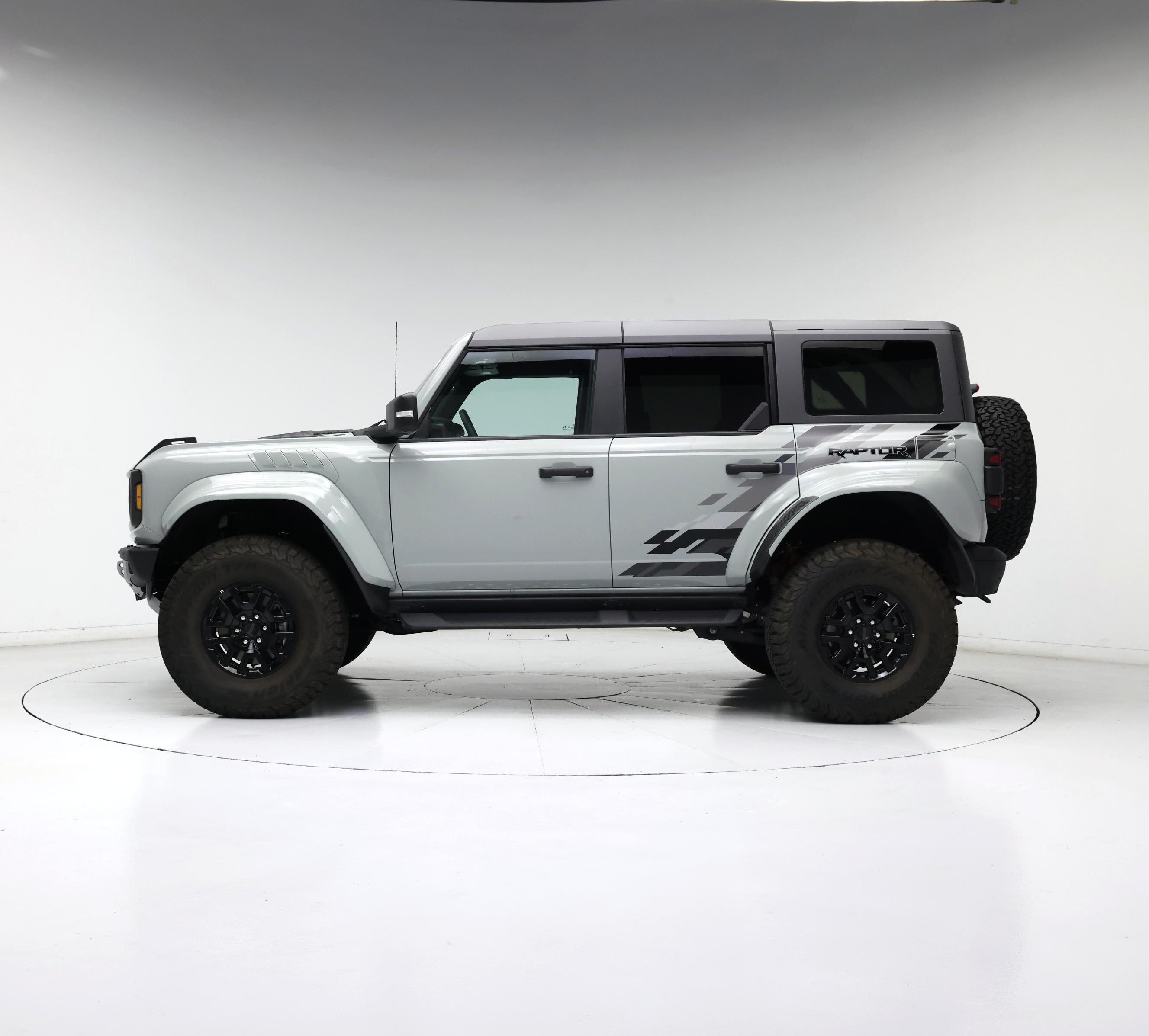 Thumbnail: 2024 Ford Bronco - 3