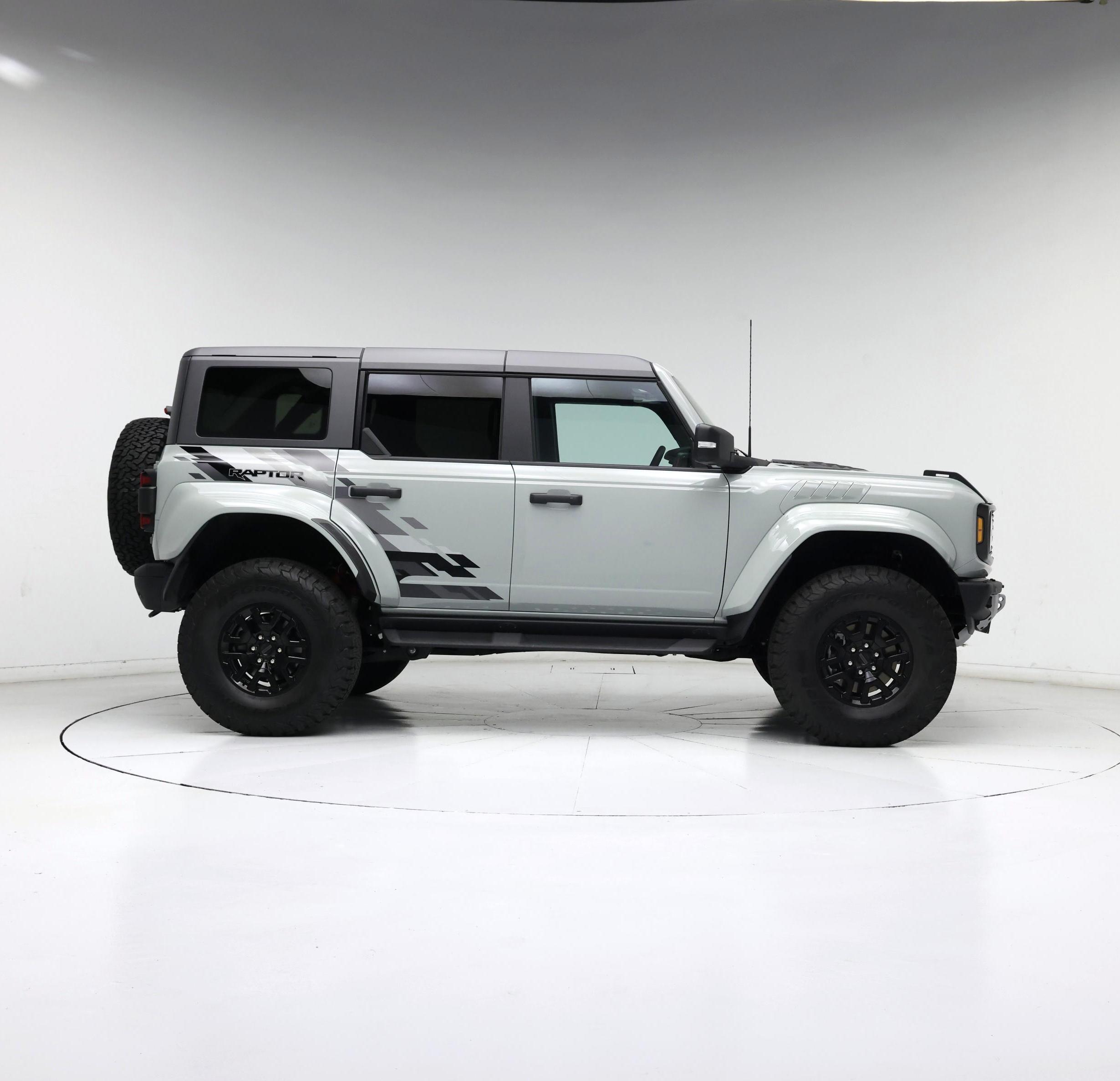 Thumbnail: 2024 Ford Bronco - 7