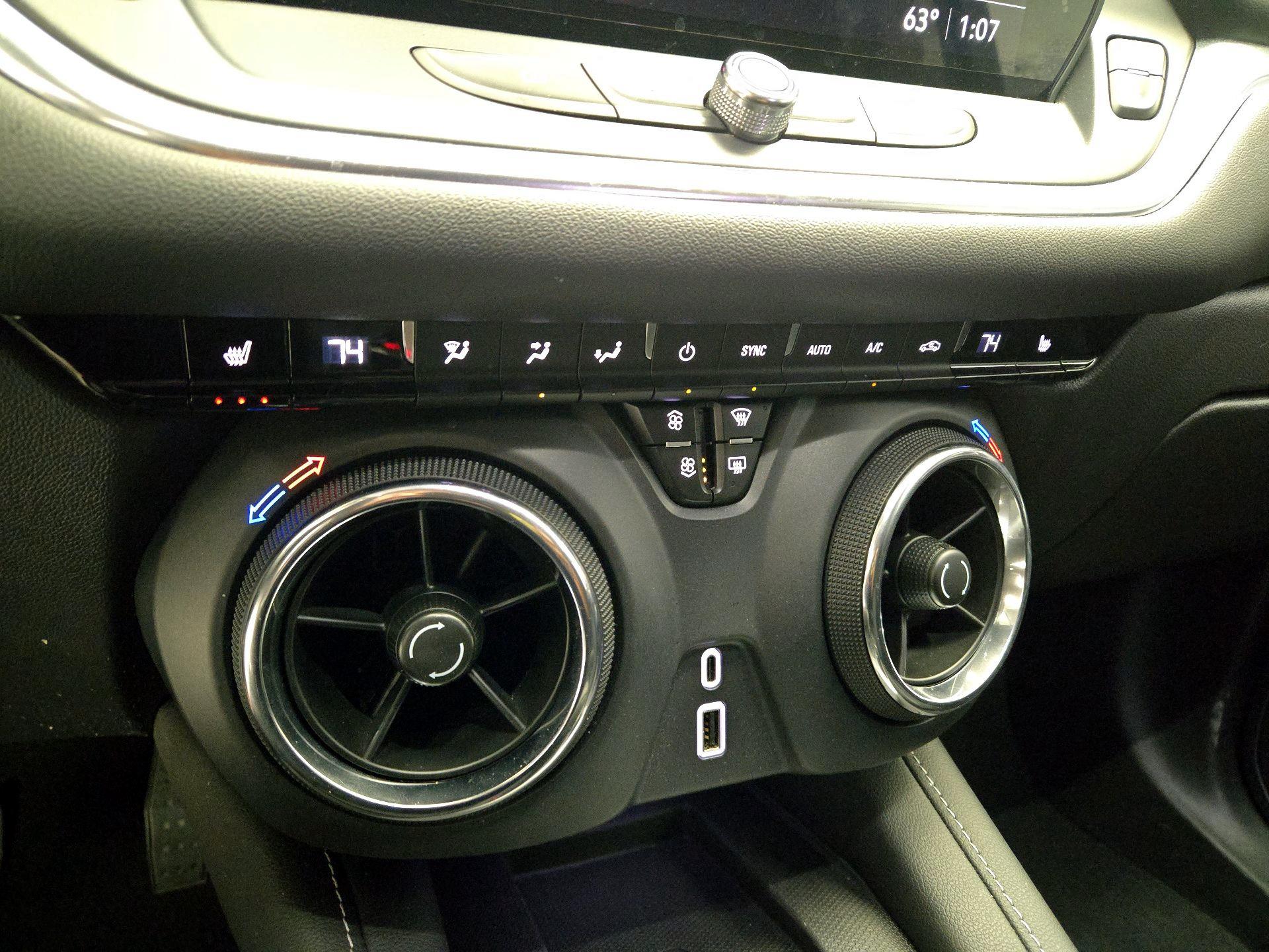 Thumbnail: 2023 Chevrolet Blazer - 15