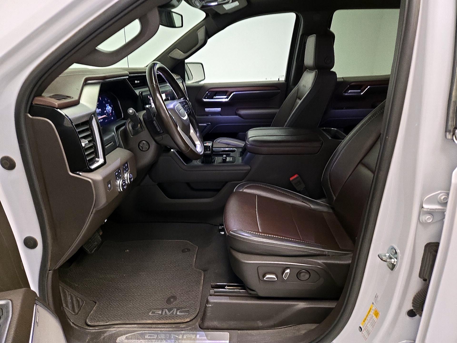 Thumbnail: 2023 GMC Sierra 1500 - 11