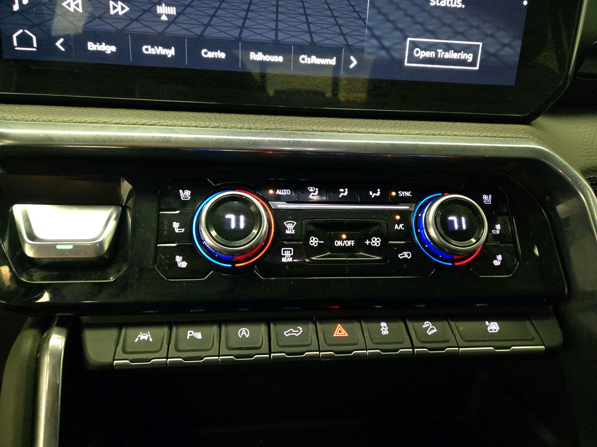 Thumbnail: 2023 GMC Sierra 1500 - 16