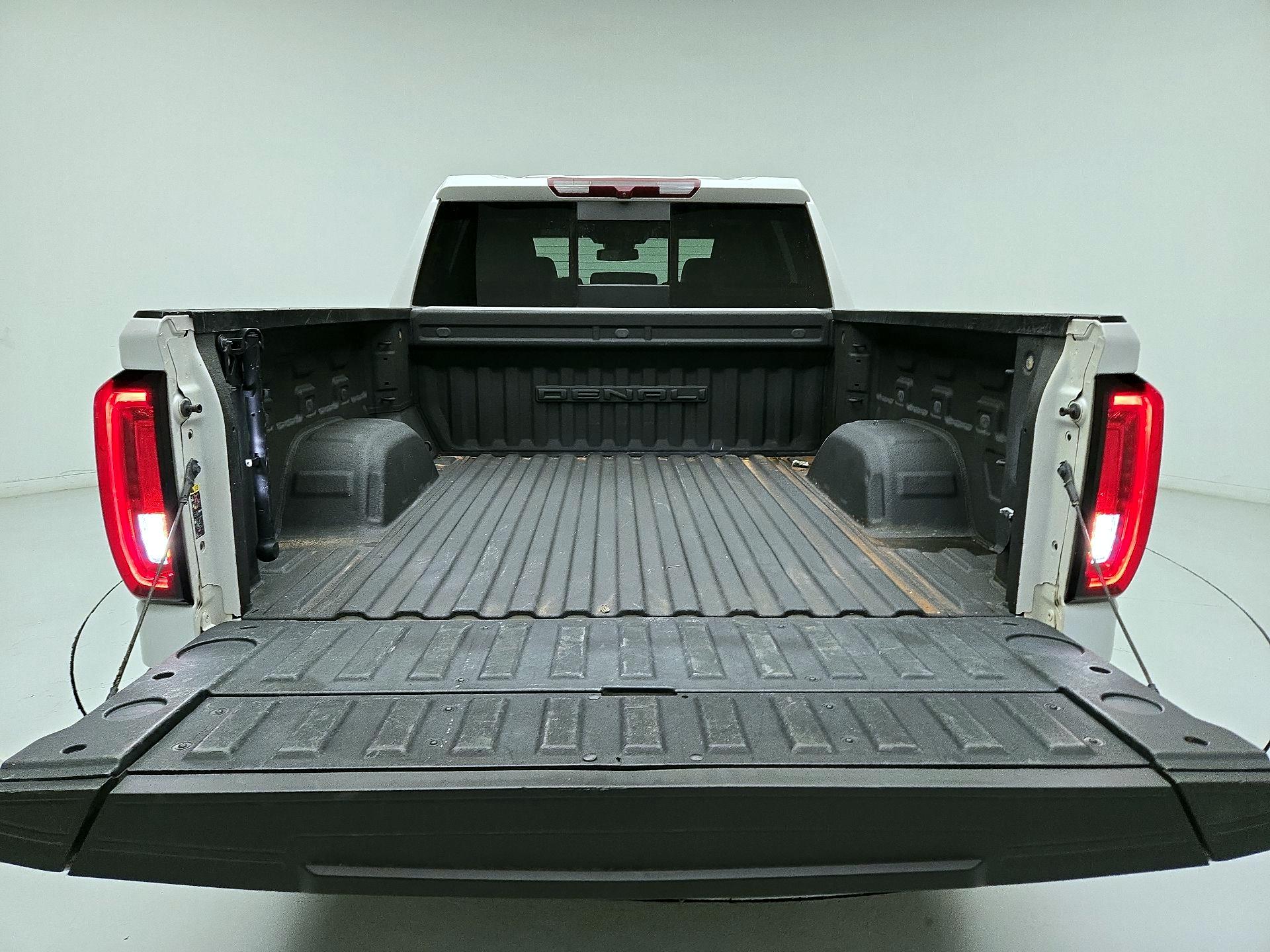 Thumbnail: 2023 GMC Sierra 1500 - 20