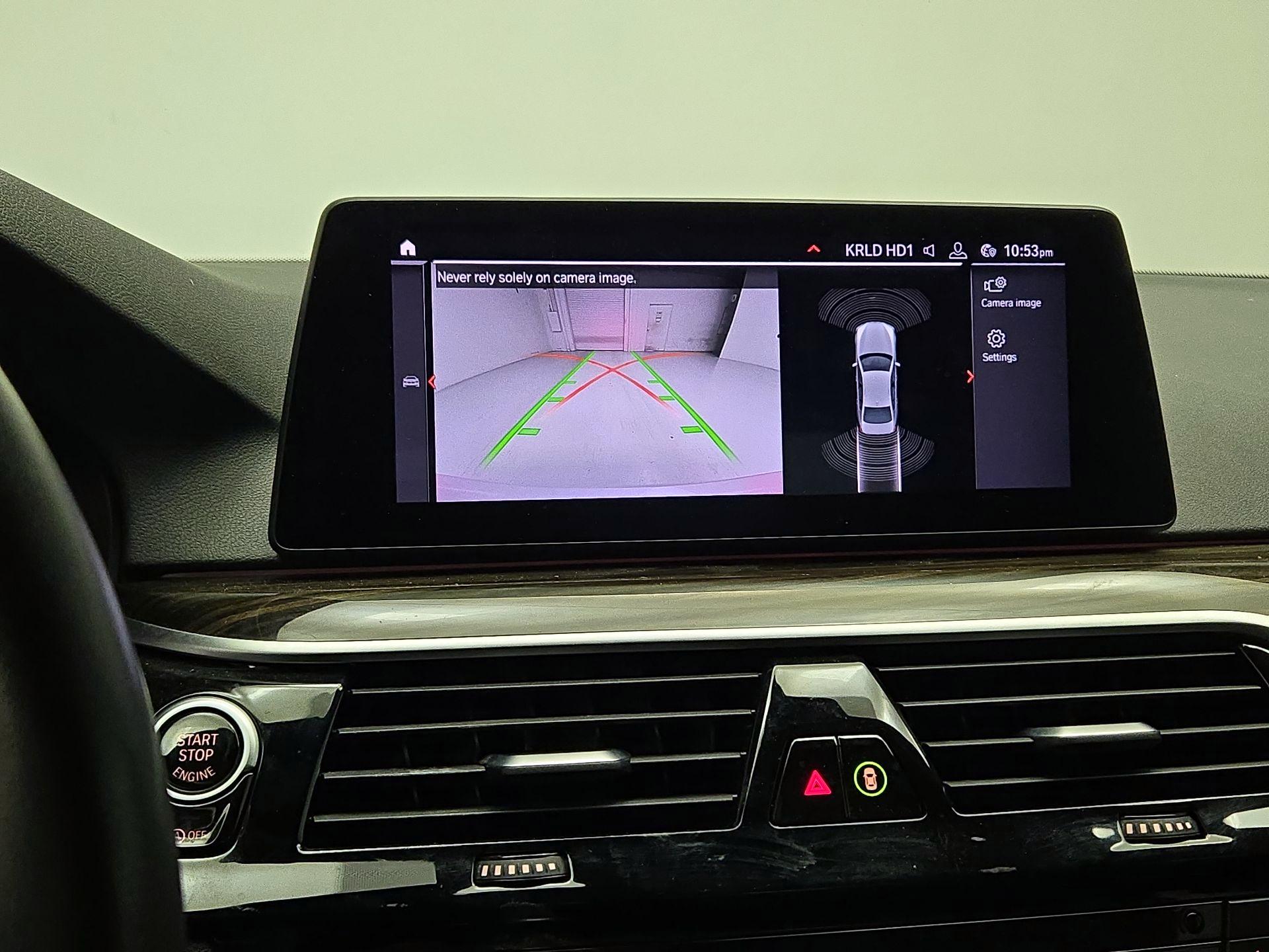 Thumbnail: 2020 BMW 5 Series - 15