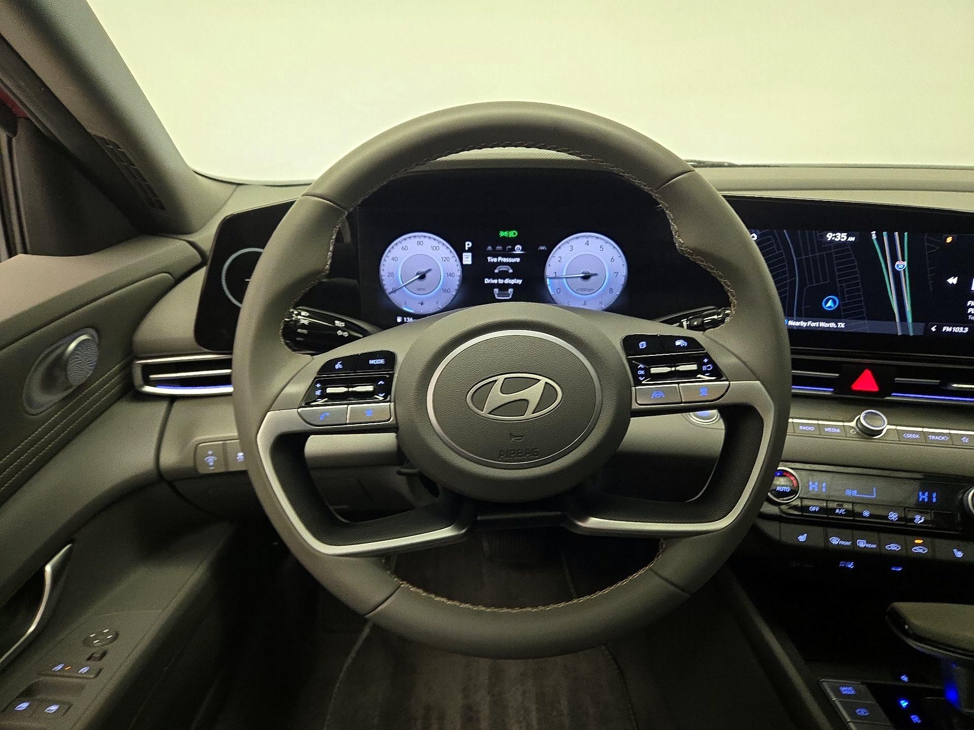 Thumbnail: 2024 Hyundai Elantra - 10