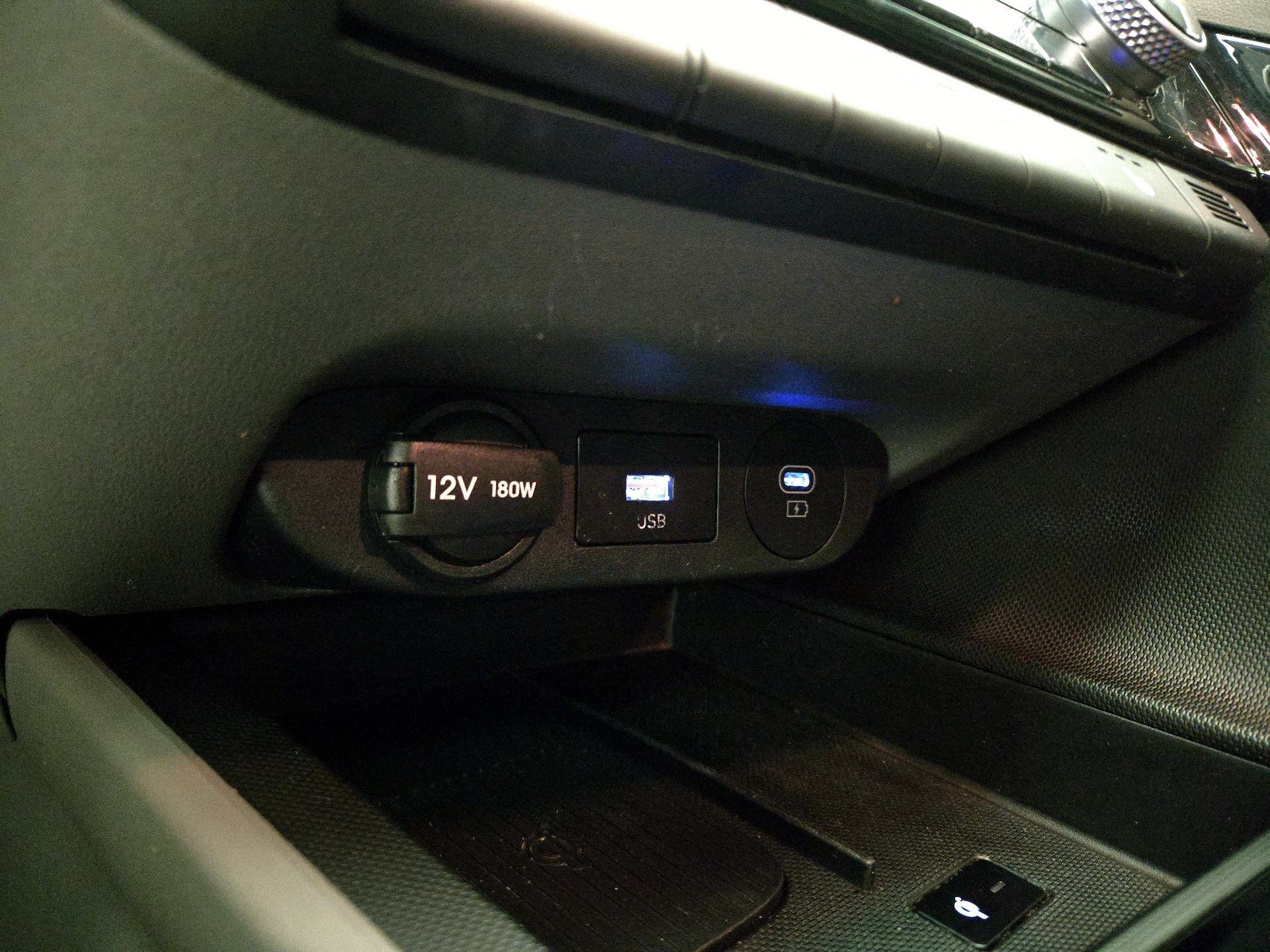 Thumbnail: 2024 Hyundai Elantra - 19